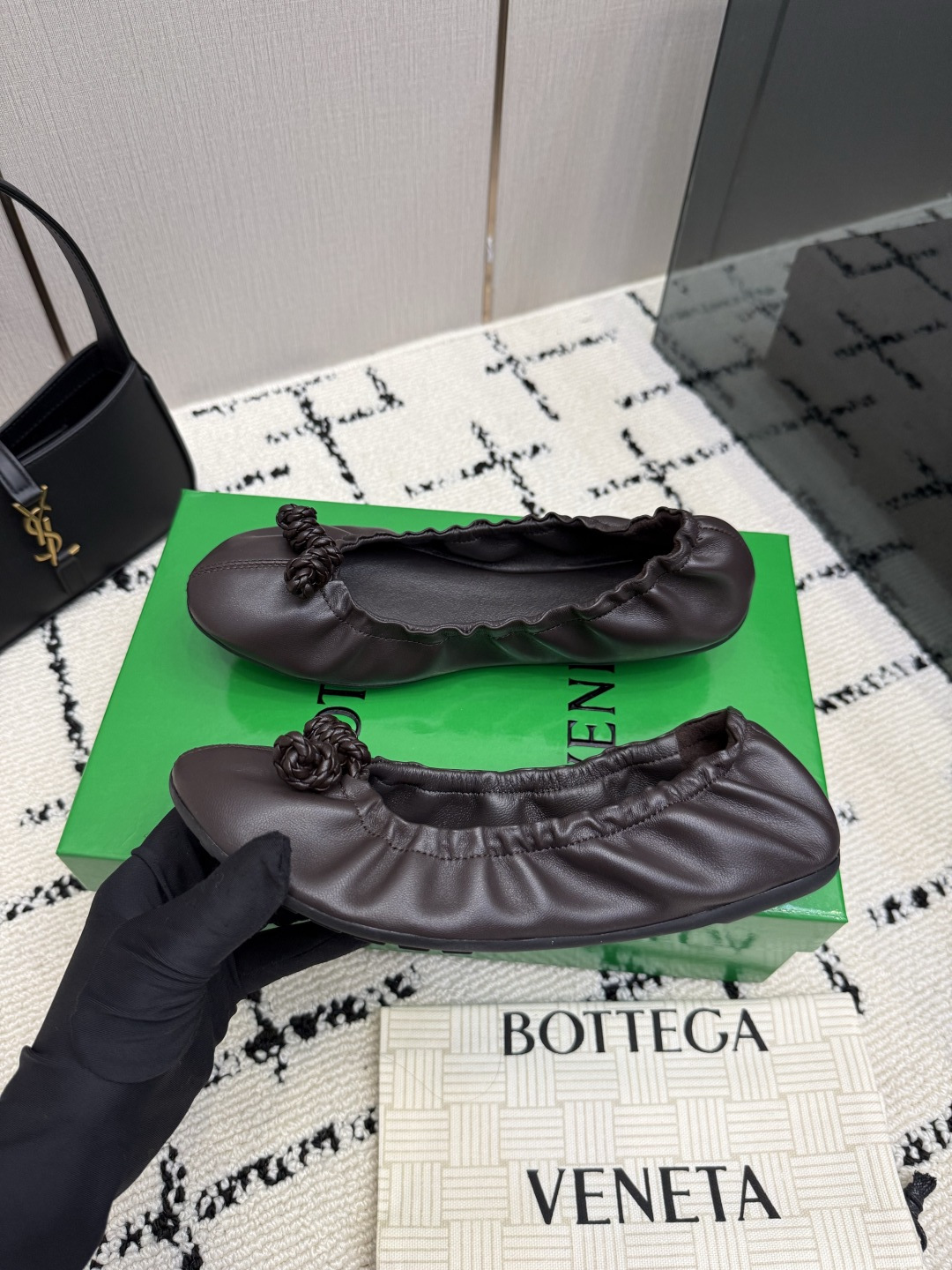 보테가 베네타(BOTTEGA VENETA) 판타스미나 발레리나 플랫 신발