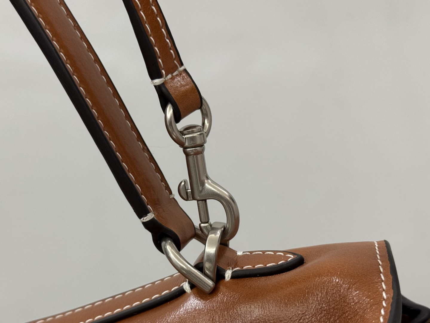 Balenciaga 발렌시아가 로데오(Rodeo) 라지 백 (브라운) 가방