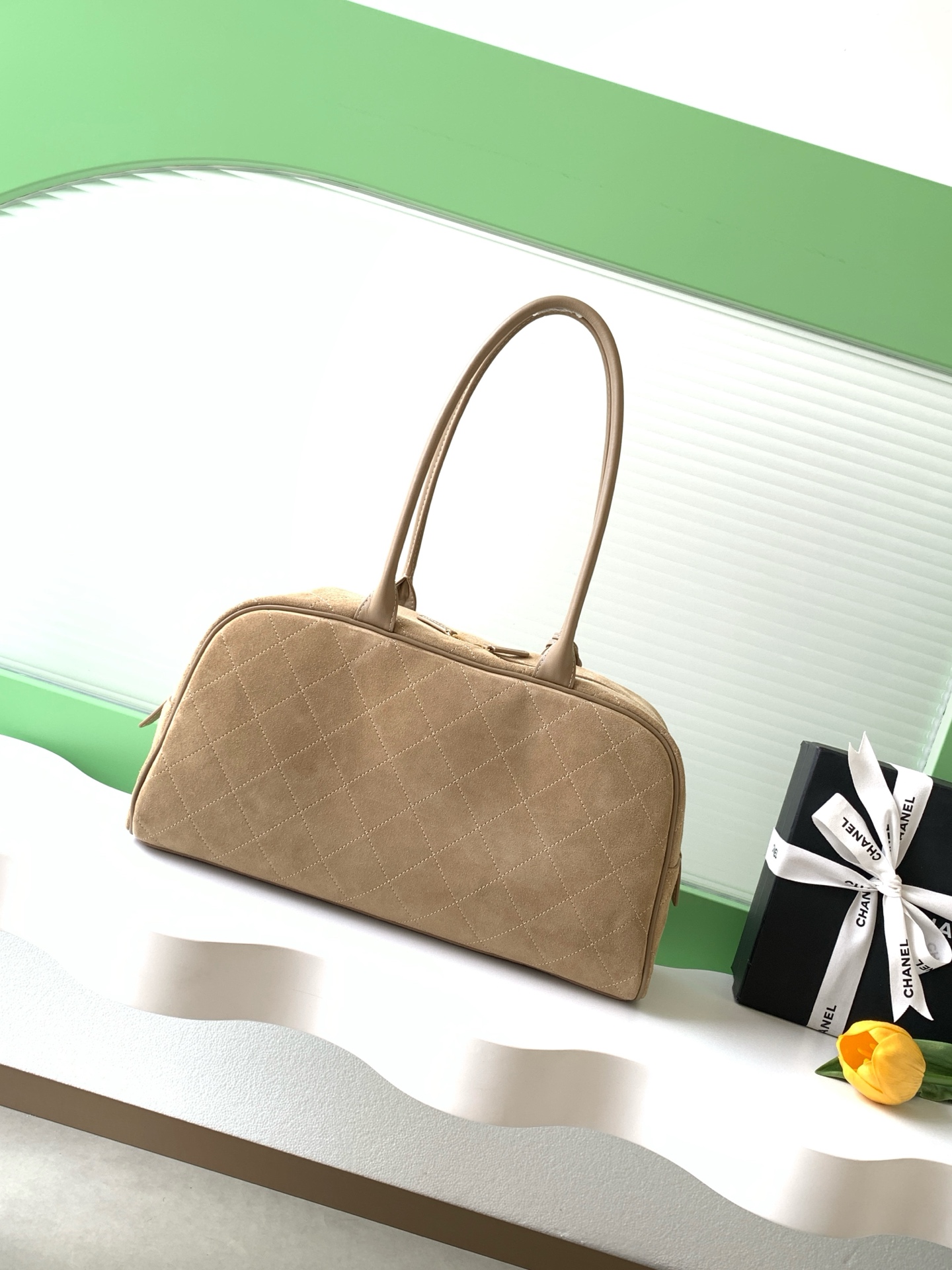 [Chanel] 샤넬 26SS 스웨이드 볼링백 (AS6211) 가방