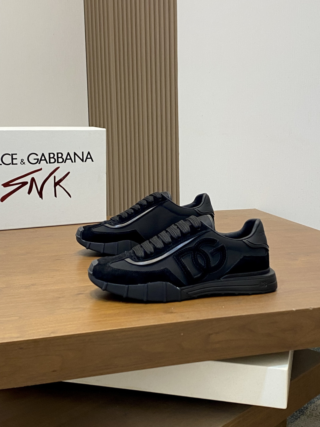 [Dolce & Gabbana] D&G 돌체앤가바나 프리미엄 믹스드 레더 럭셔리 스니커즈 신발