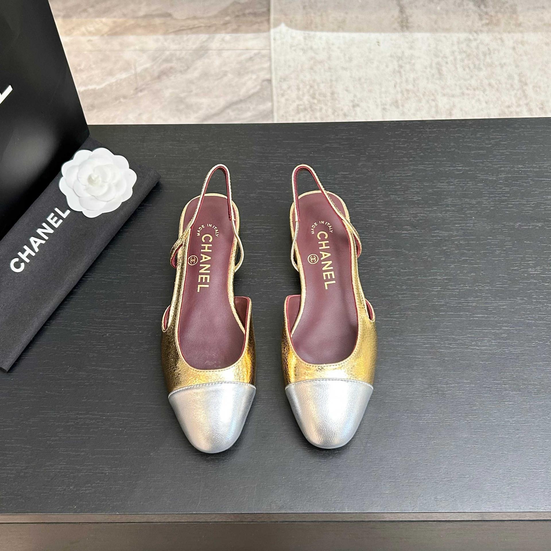 샤넬(CHANEL) 투톤 슬링백 로우힐 신발