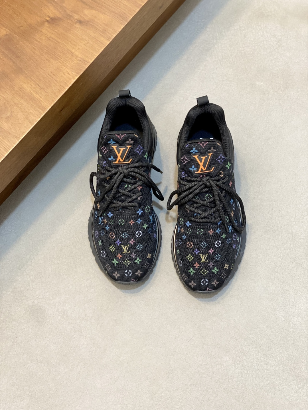 [Louis Vuitton] LV 루이비통 Beverly Hills 비버리 힐즈 모노그램 플라이니트 스니커즈 신발 복제