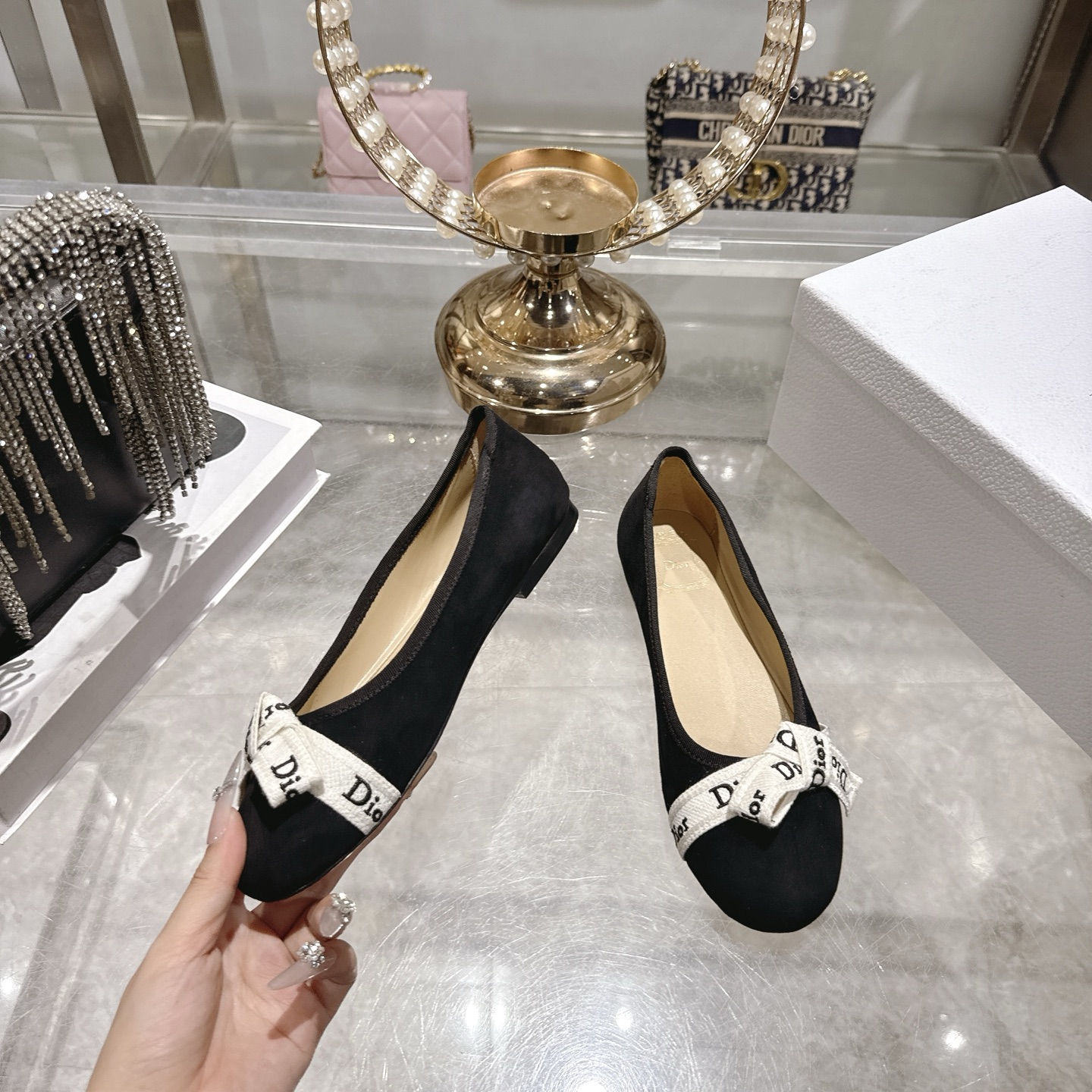 디올(DIOR) 리본 스트랩 메리제인 플랫슈즈 신발