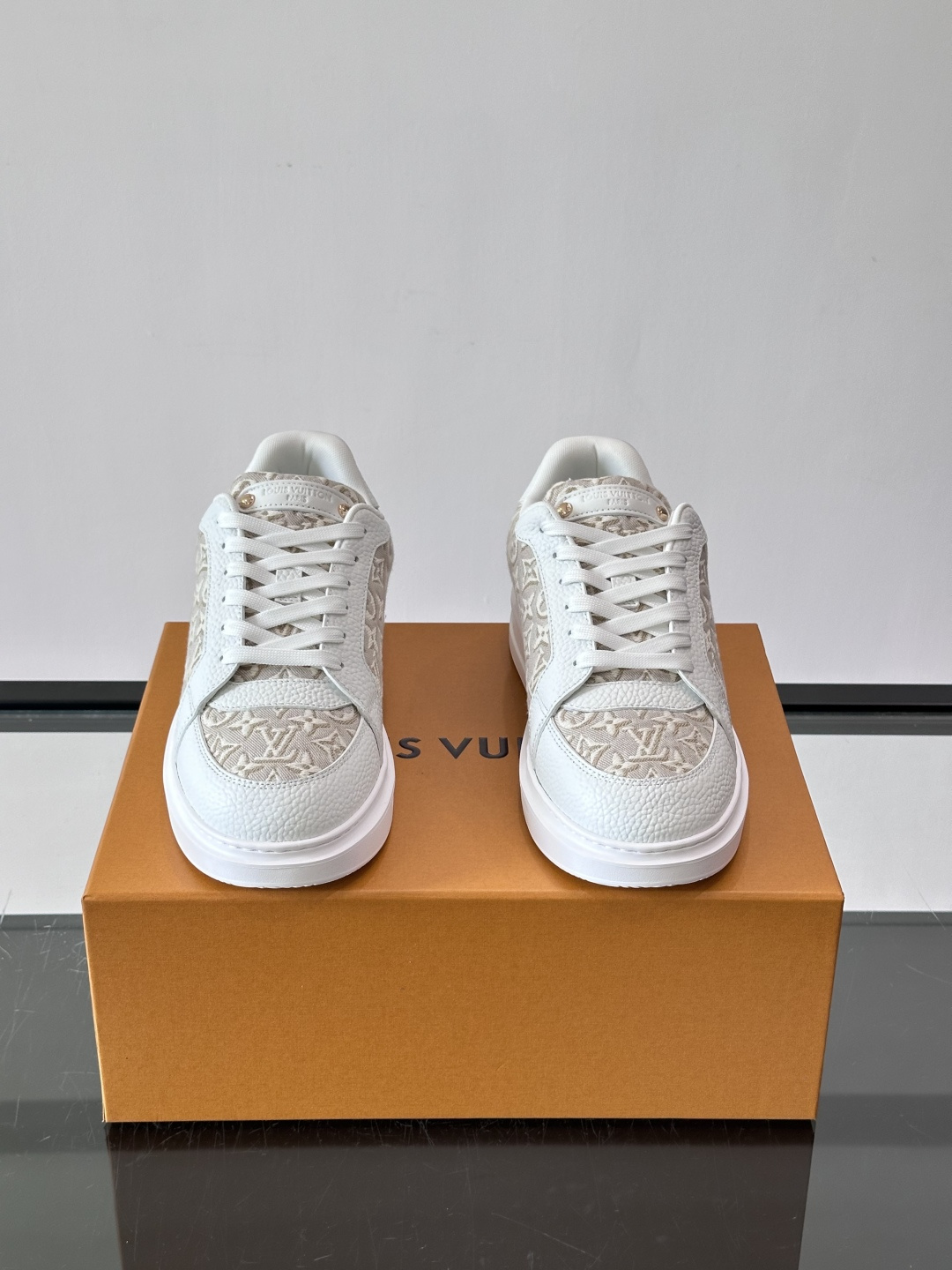 [Louis Vuitton] LV 루이비통 모노그램 캔버스 & 슈링크 레더 컴비네이션 스니커즈 신발