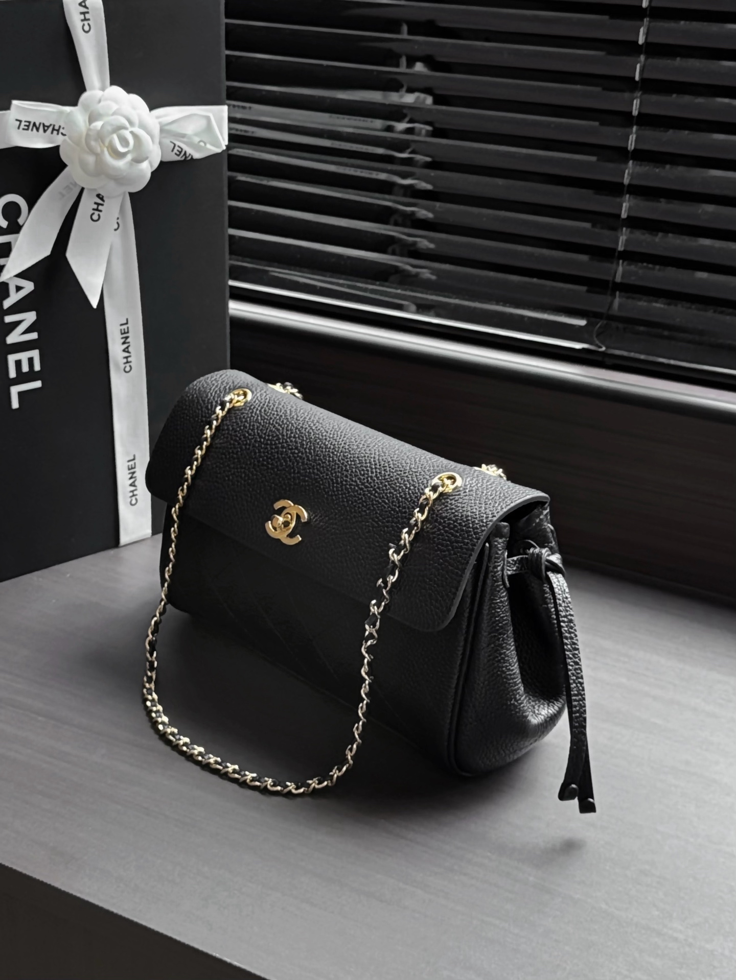 Chanel 26A 샤넬 체인 바게트백 가방