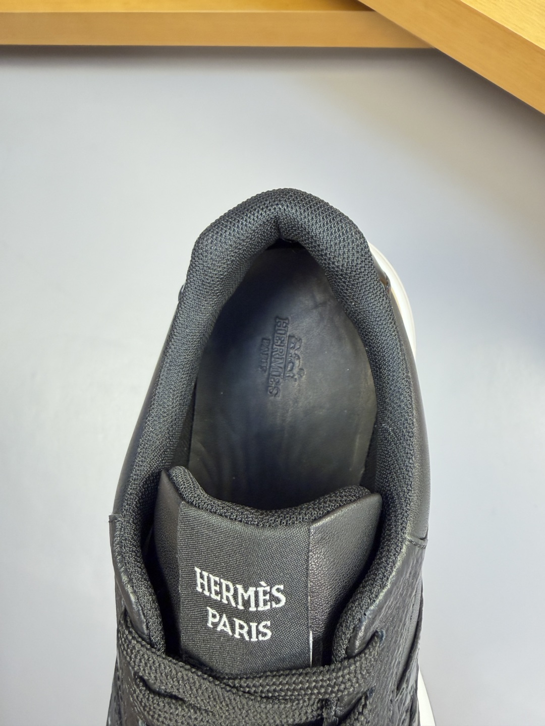 [Hermes] 에르메스 프리미엄 슈링크 & 나파 콤비 스니커즈 신발
