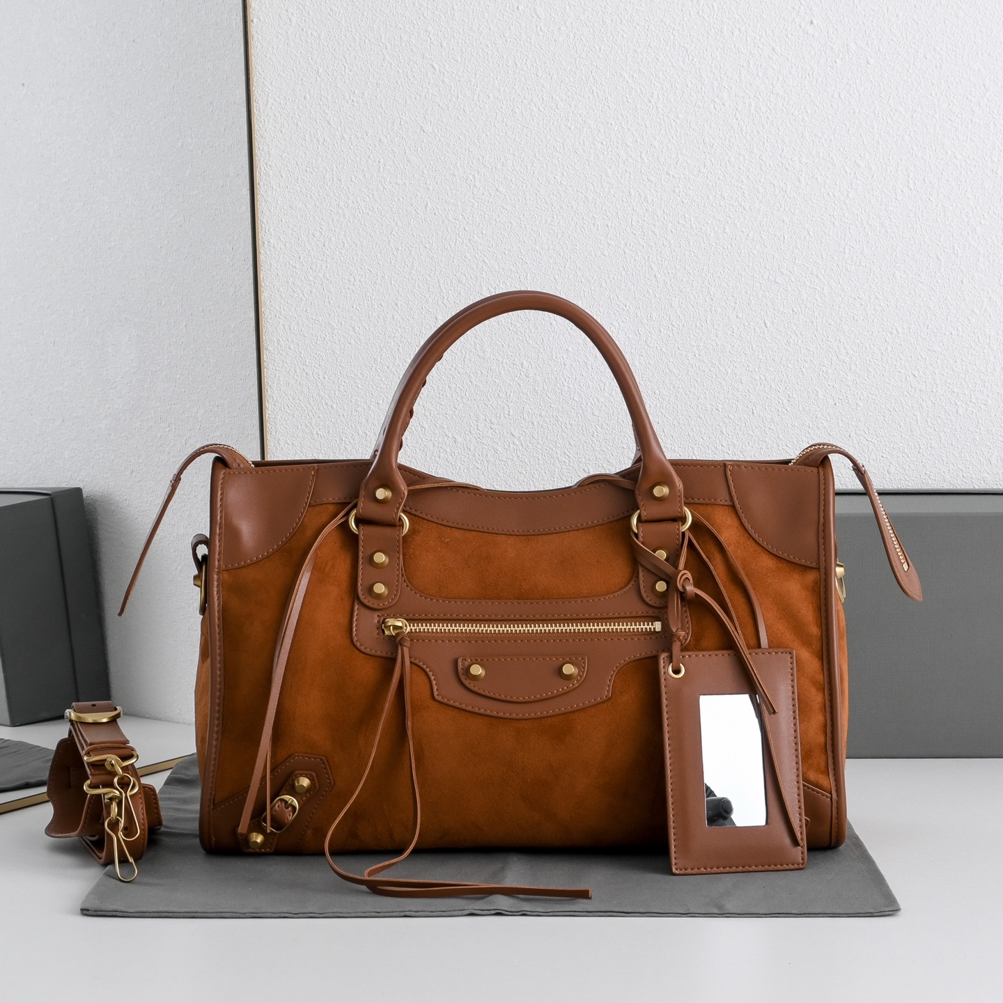 BALENCIAGA 발렌시아가 Le City 르 시티 스웨이드 컴비네이션 카프스킨 모터사이클 백 가방