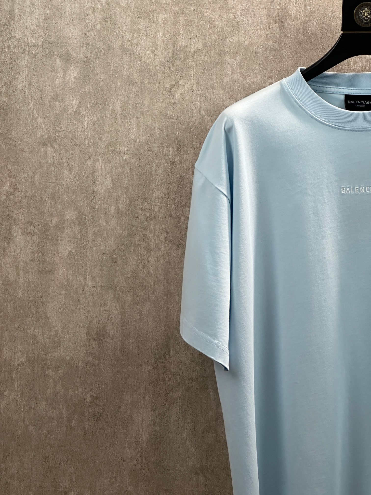발렌시아가(BALENCIAGA) 레터링 자수 반팔 티셔츠 의류