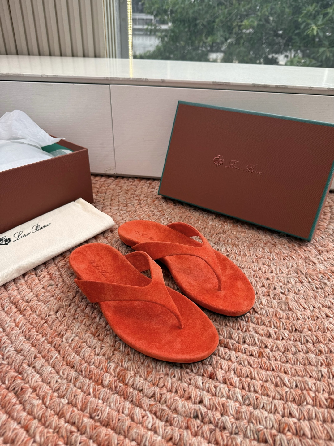 로로피아나(LORO PIANA) 잉글리시 플립플랍 쪼리 신발