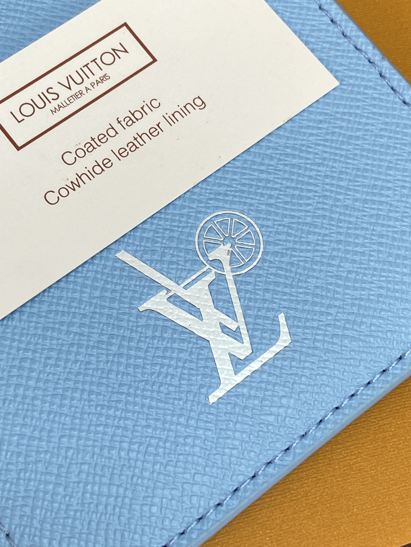 [Louis Vuitton] LV 루이비통 모노그램 포레스트 패스포트 커버 (코튼 블루) 여권 지갑