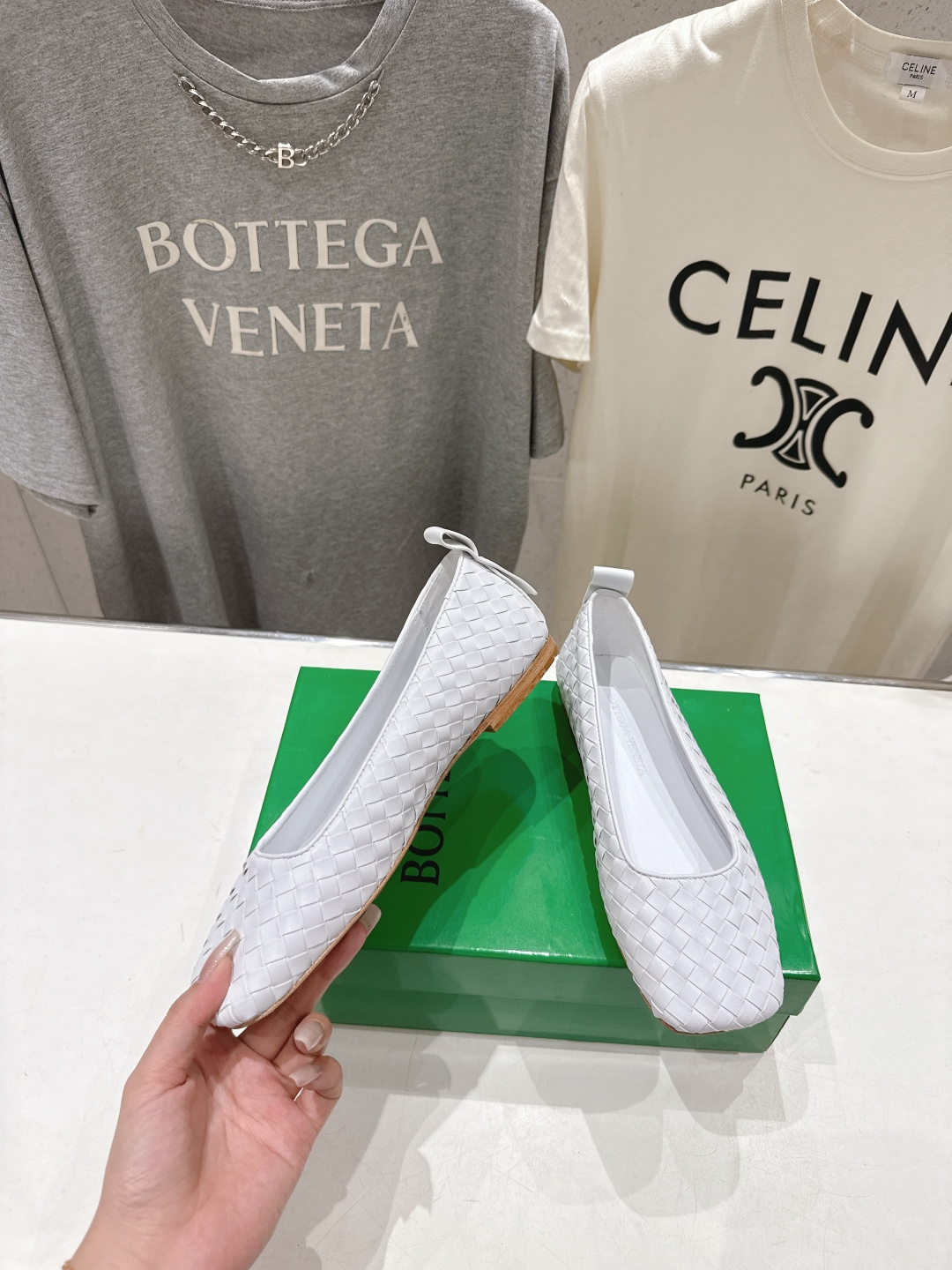 보테가베네타(Bottega Veneta) 아스테어 우븐 로퍼 신발