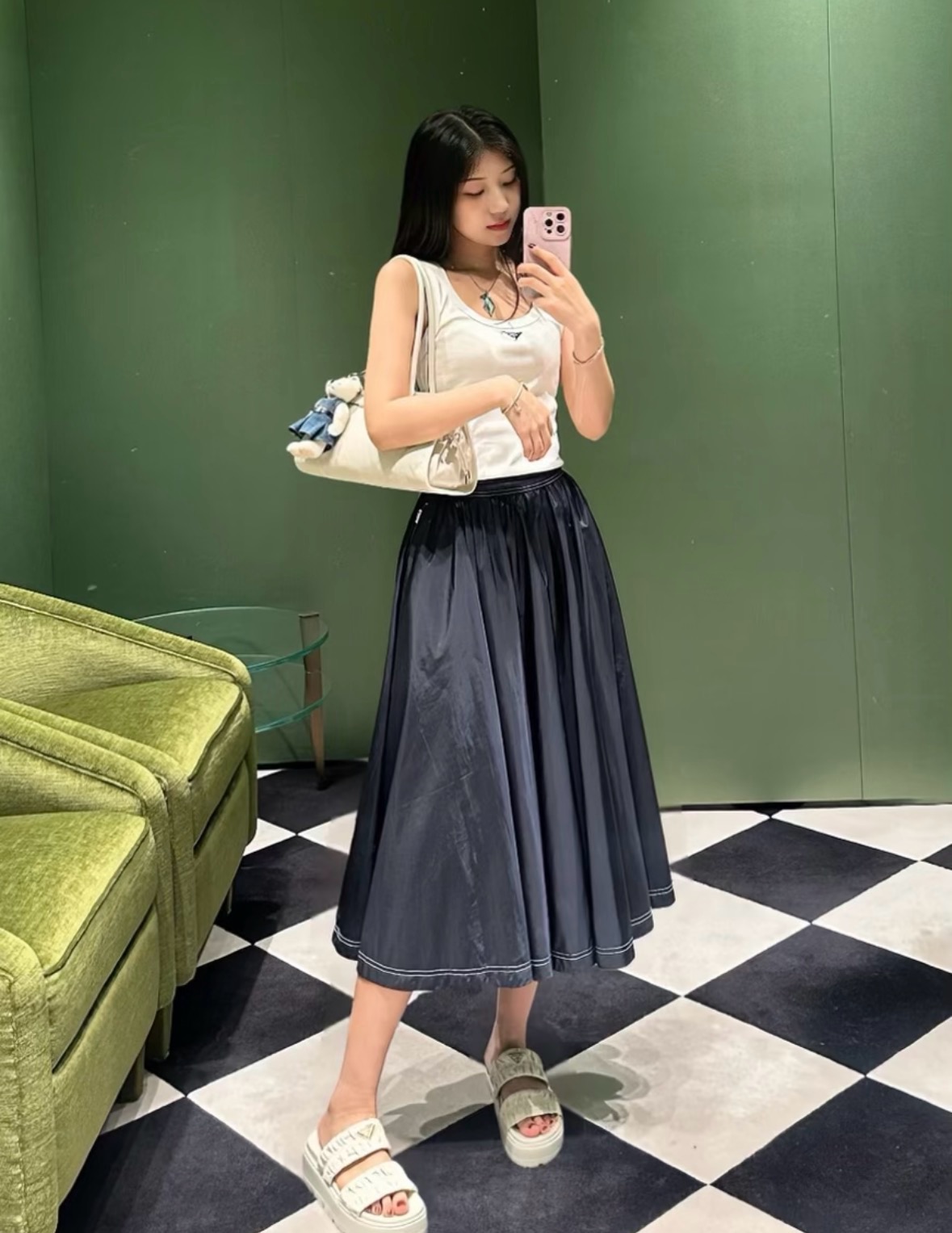 PRADA 프라다 26SS 네이비 콘트라스트 스티치 미디 스커트 치마 의류