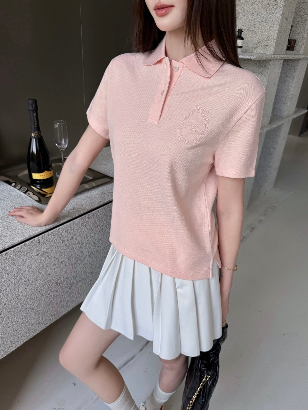 디올(DIOR) 메달리온 로고 자수 반팔 폴로 티셔츠 상의 의류