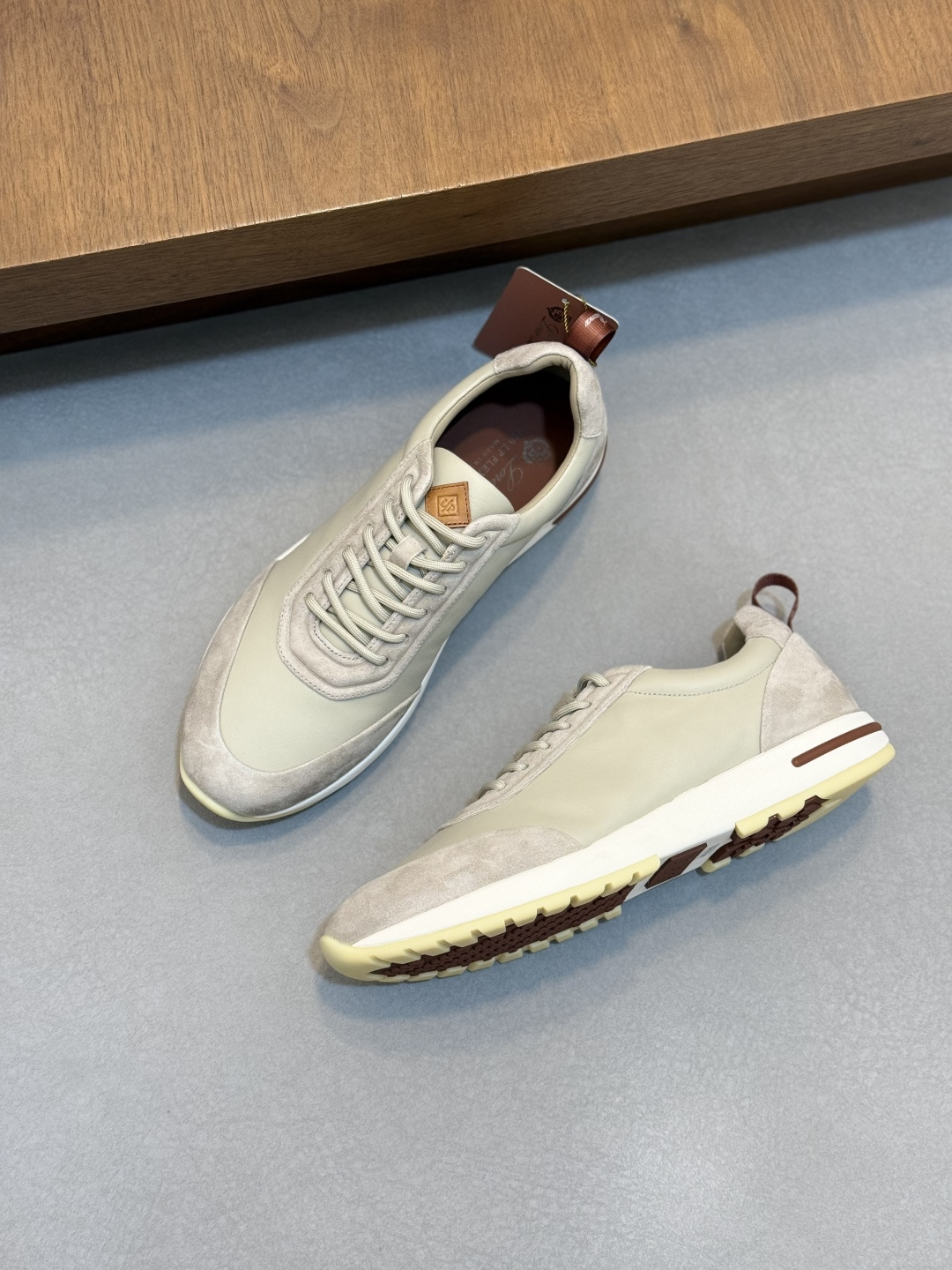 [Loro Piana] LP 로로 피아나 워크 앤 워크 / 시티 워크 스니커즈 신발