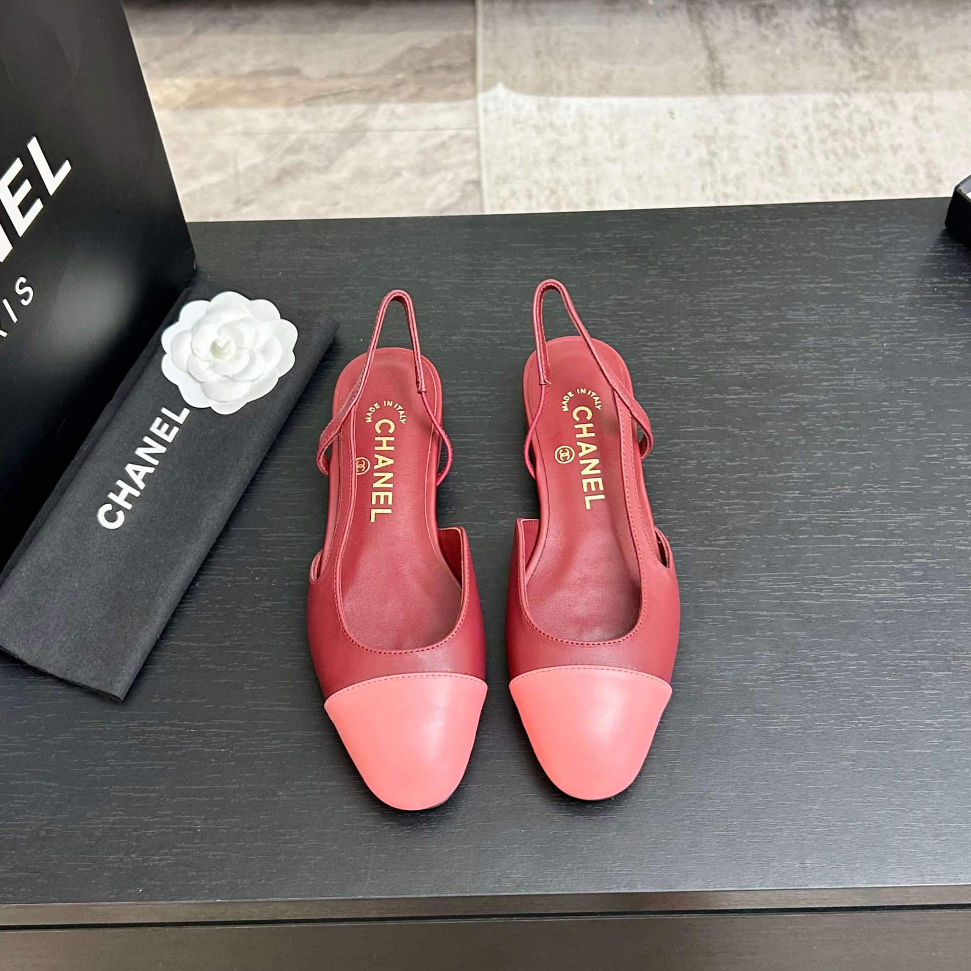 샤넬(CHANEL) 투톤 슬링백 로우힐 신발