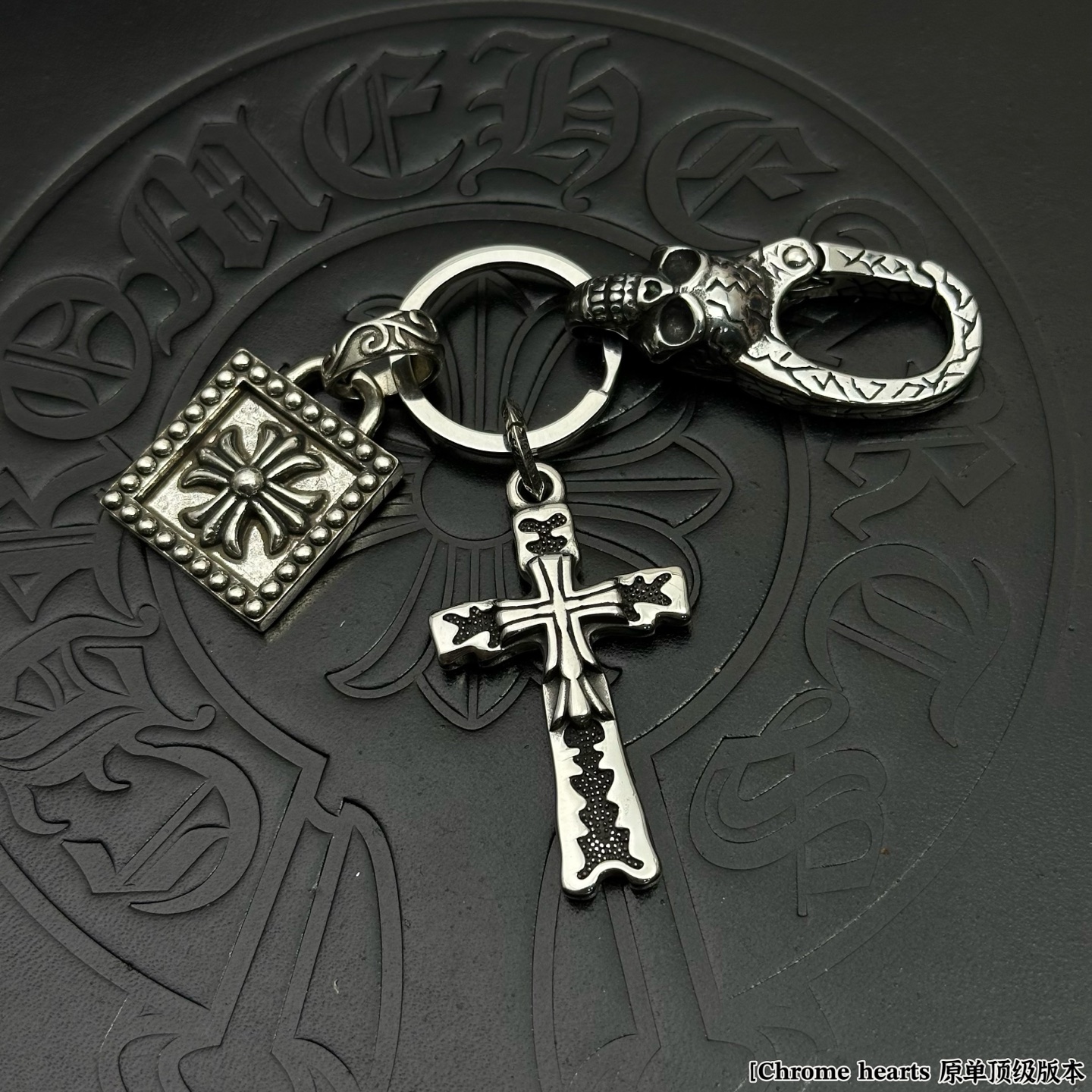 크롬하츠(CHROME HEARTS) 실버 키링 백참 악세사리