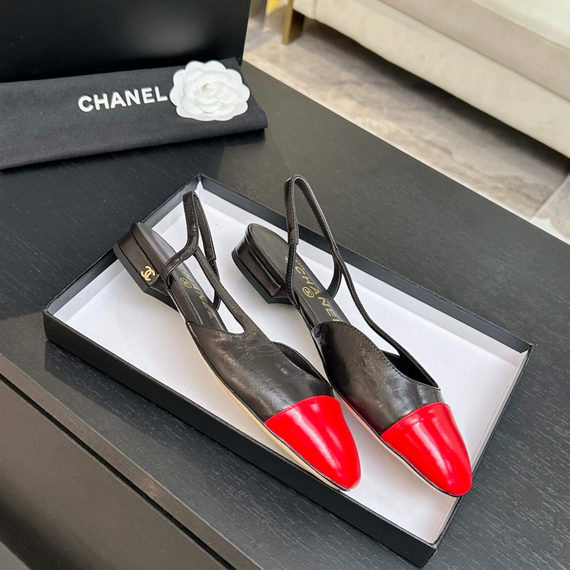 샤넬(CHANEL) 투톤 슬링백 로우힐 신발
