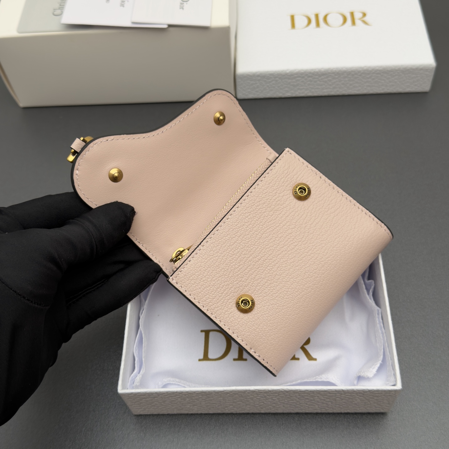 [Dior] 디올 Lotus 로터스 새들 고스트 그레인드 미니 지갑