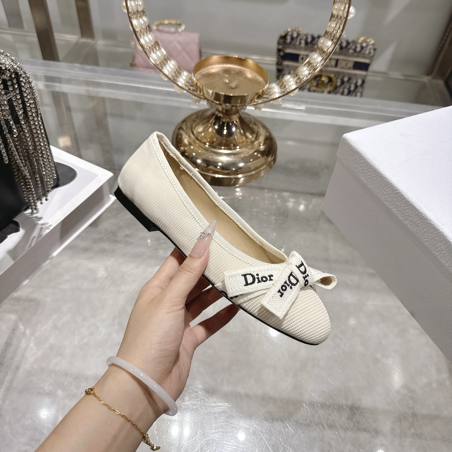 디올(DIOR) 리본 스트랩 메리제인 플랫슈즈 신발