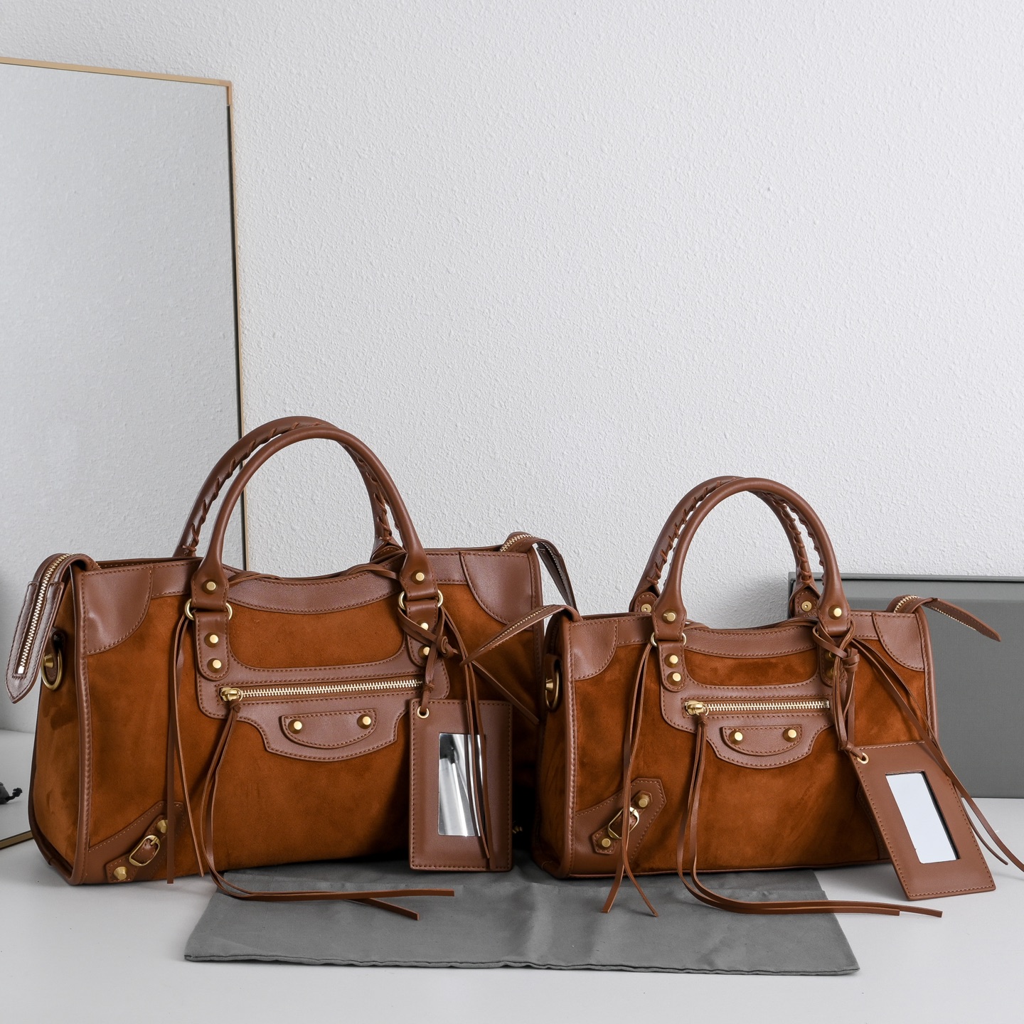 BALENCIAGA 발렌시아가 Le City 르 시티 스웨이드 컴비네이션 카프스킨 모터사이클 백 가방