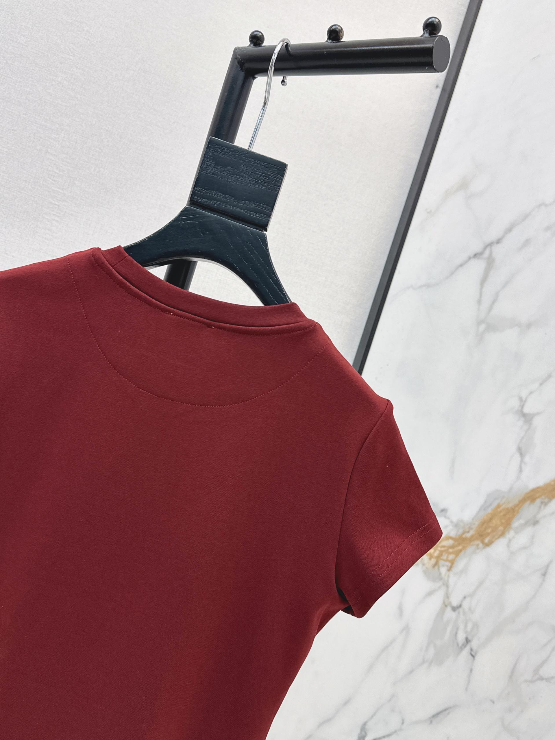 [Hermes] 에르메스 26SS 크롭 슬림핏 반팔 티셔츠 의류