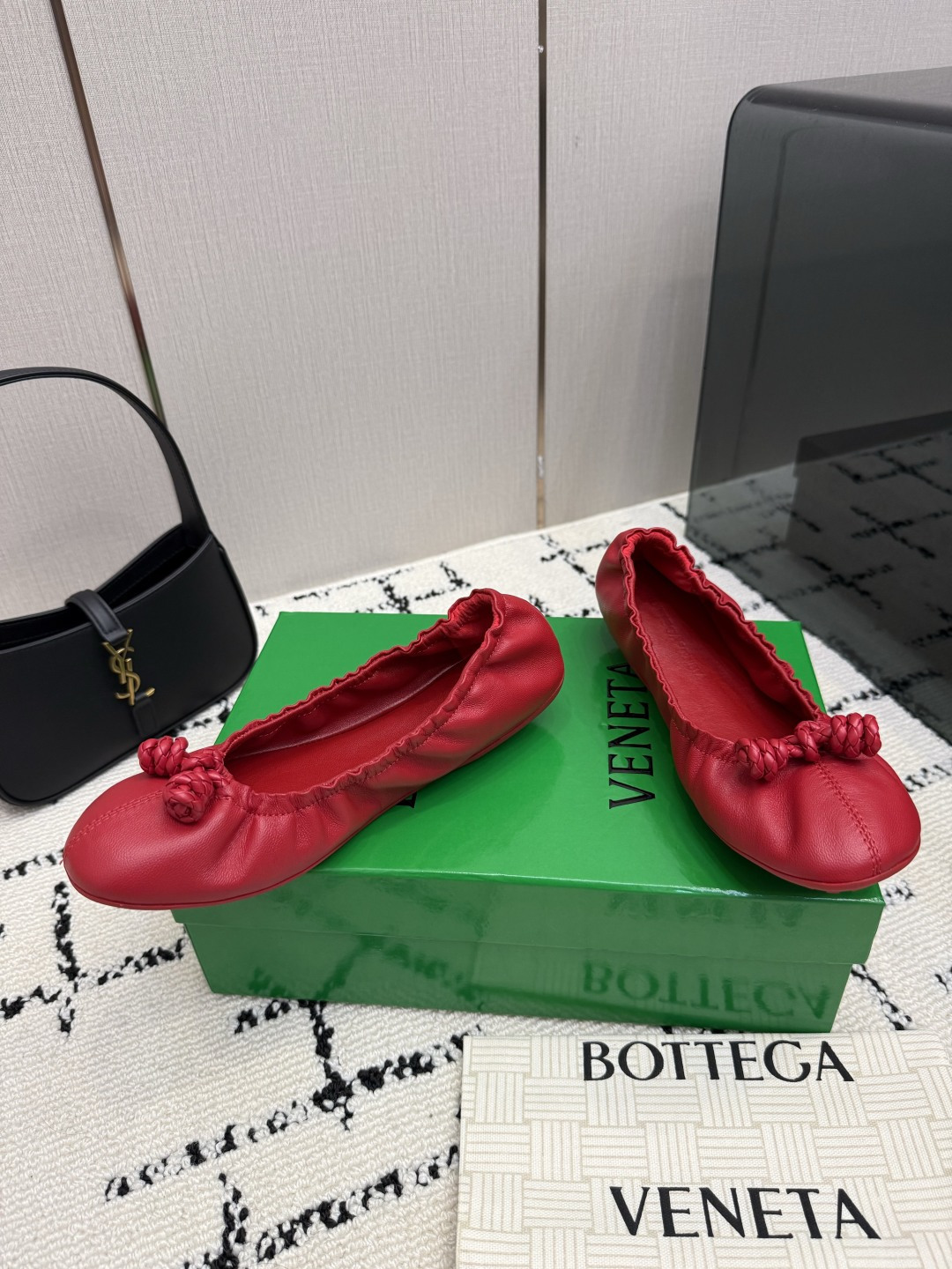 보테가 베네타(BOTTEGA VENETA) 판타스미나 발레리나 플랫 신발
