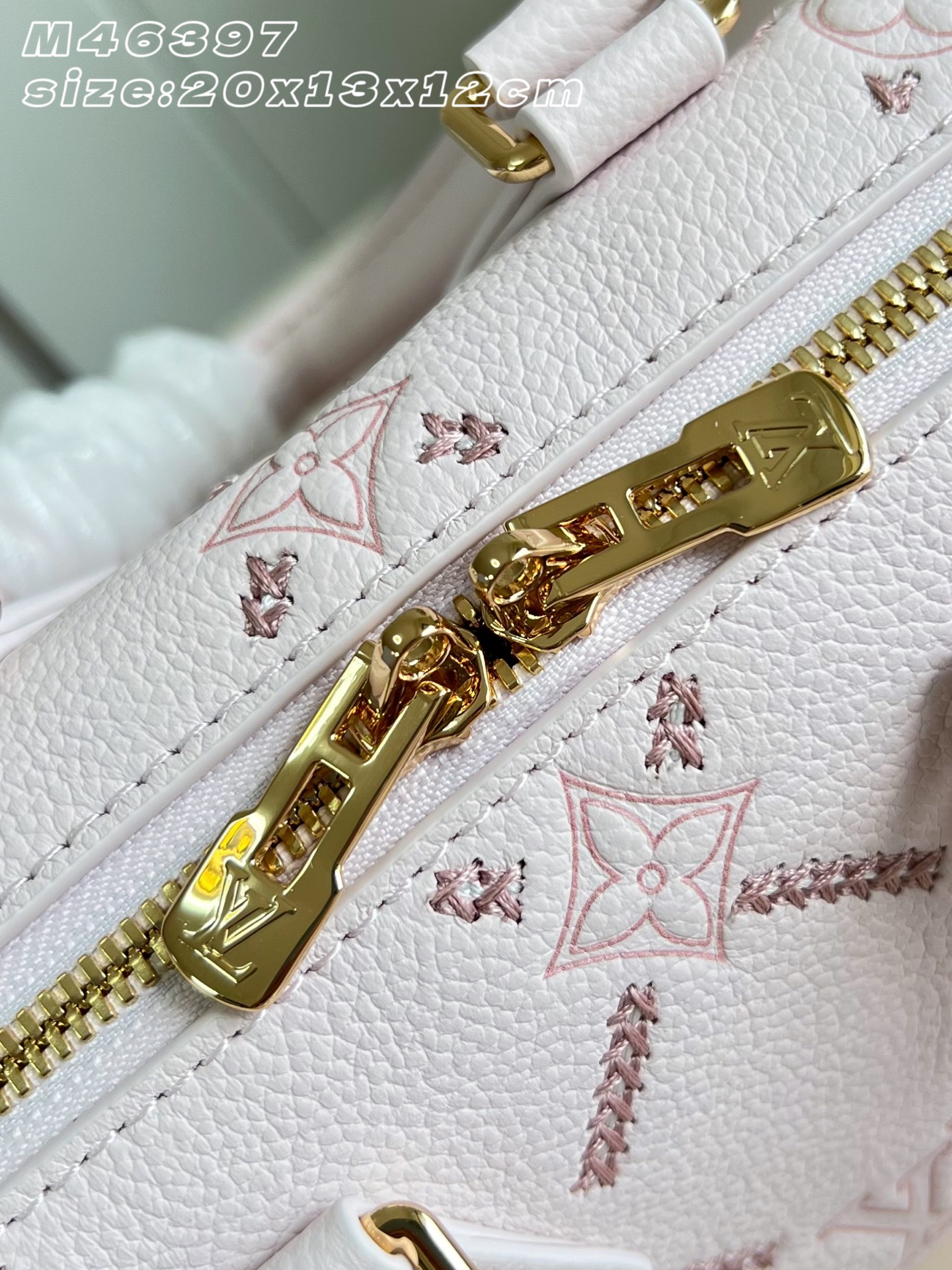 [Louis Vuitton] LV 루이비통 스피디 반둘리에 20 앙프레인트 토트백 가방