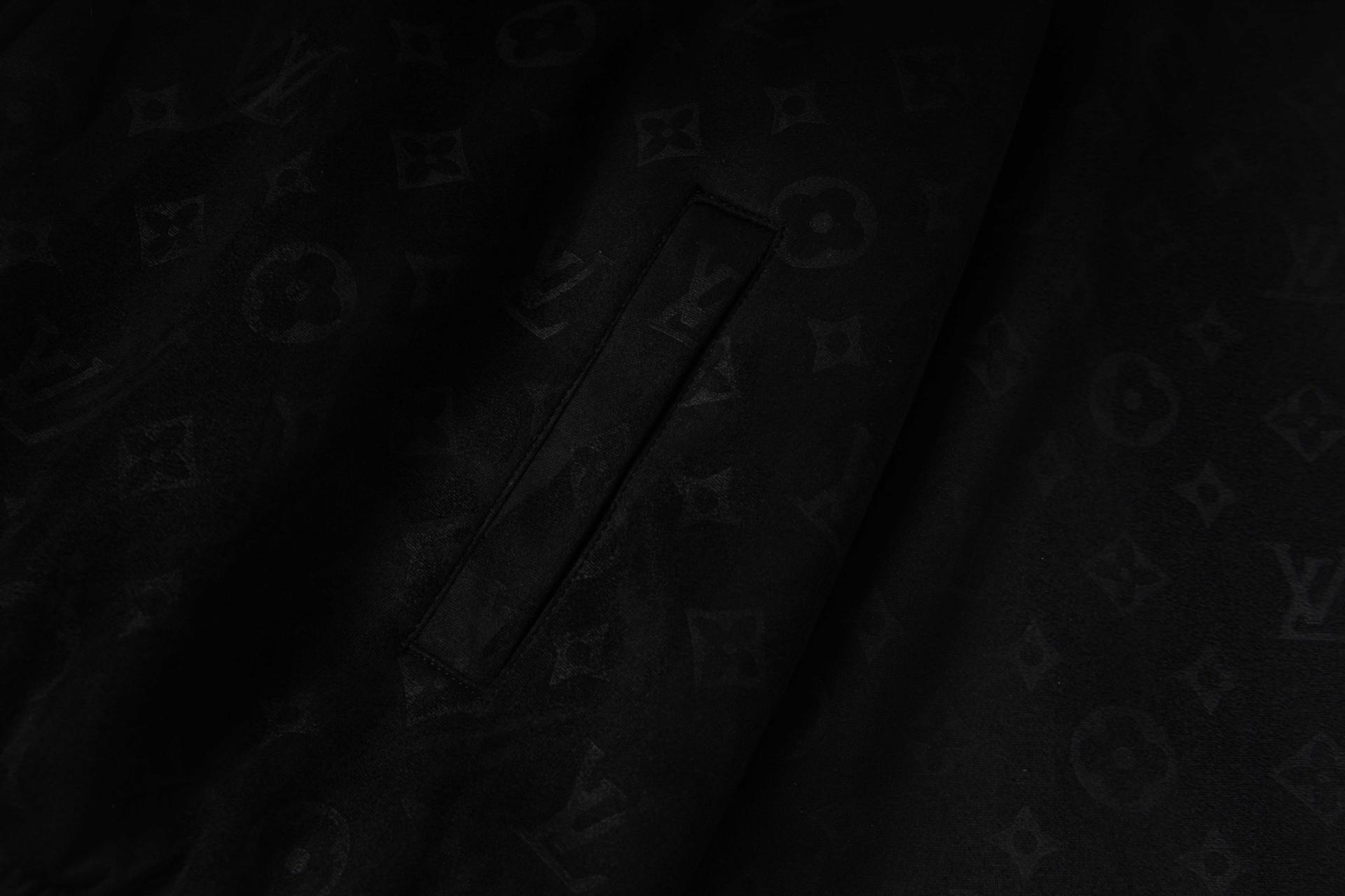 루이비통LV 모노그램 엠보 스웨이드 재킷 상의 의류