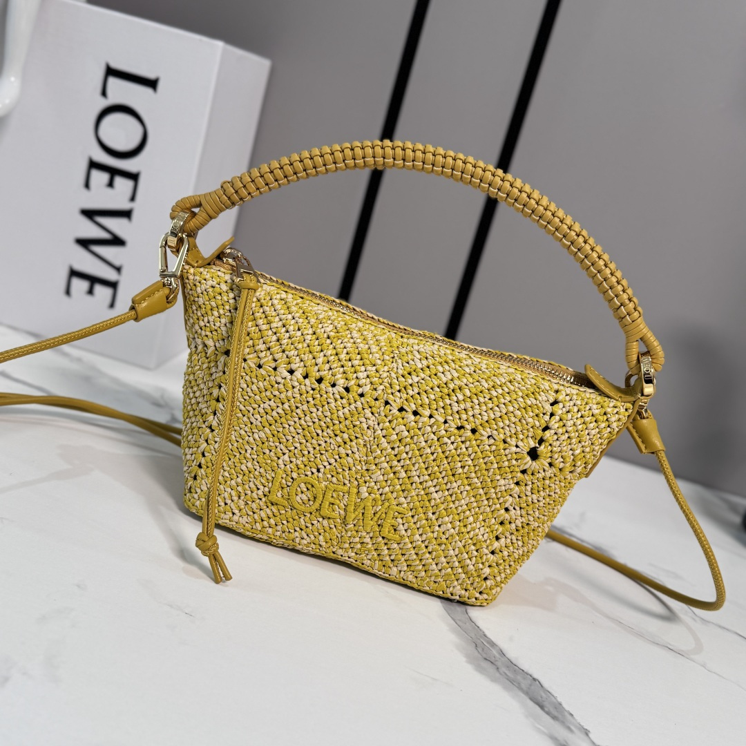 LOEWE 로에베 미니 클래식 카프스킨 & 라피아 칼라 백 가방 / 11268