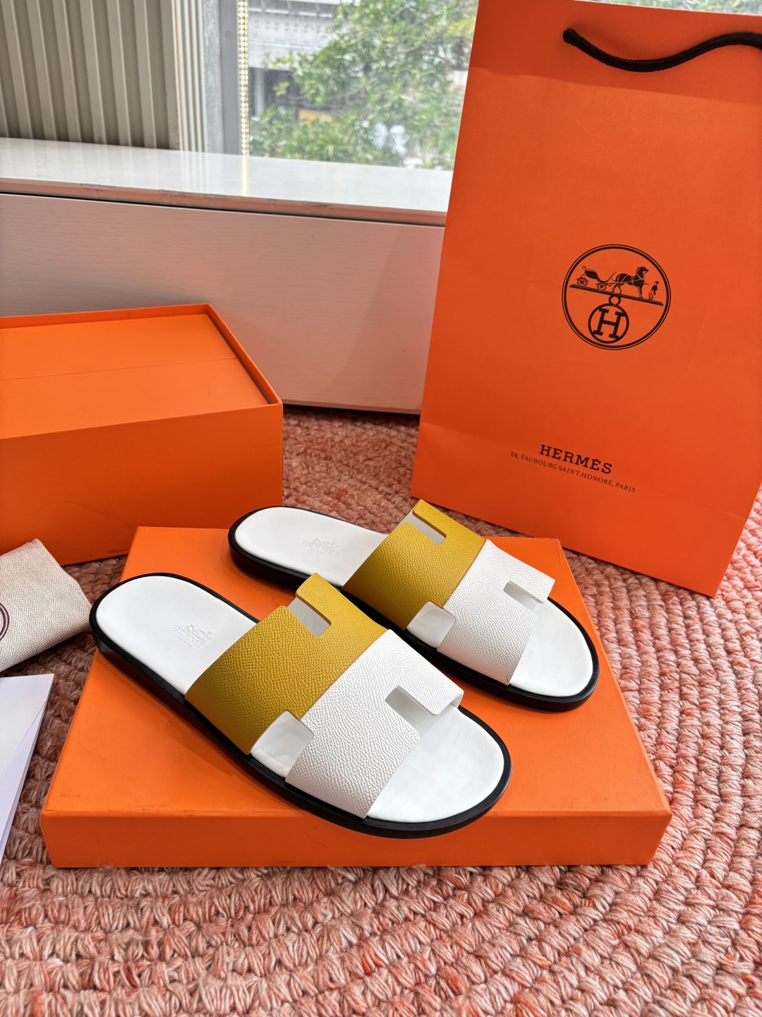 에르메스(HERMES) H 스트랩 슬리퍼 샌들 신발