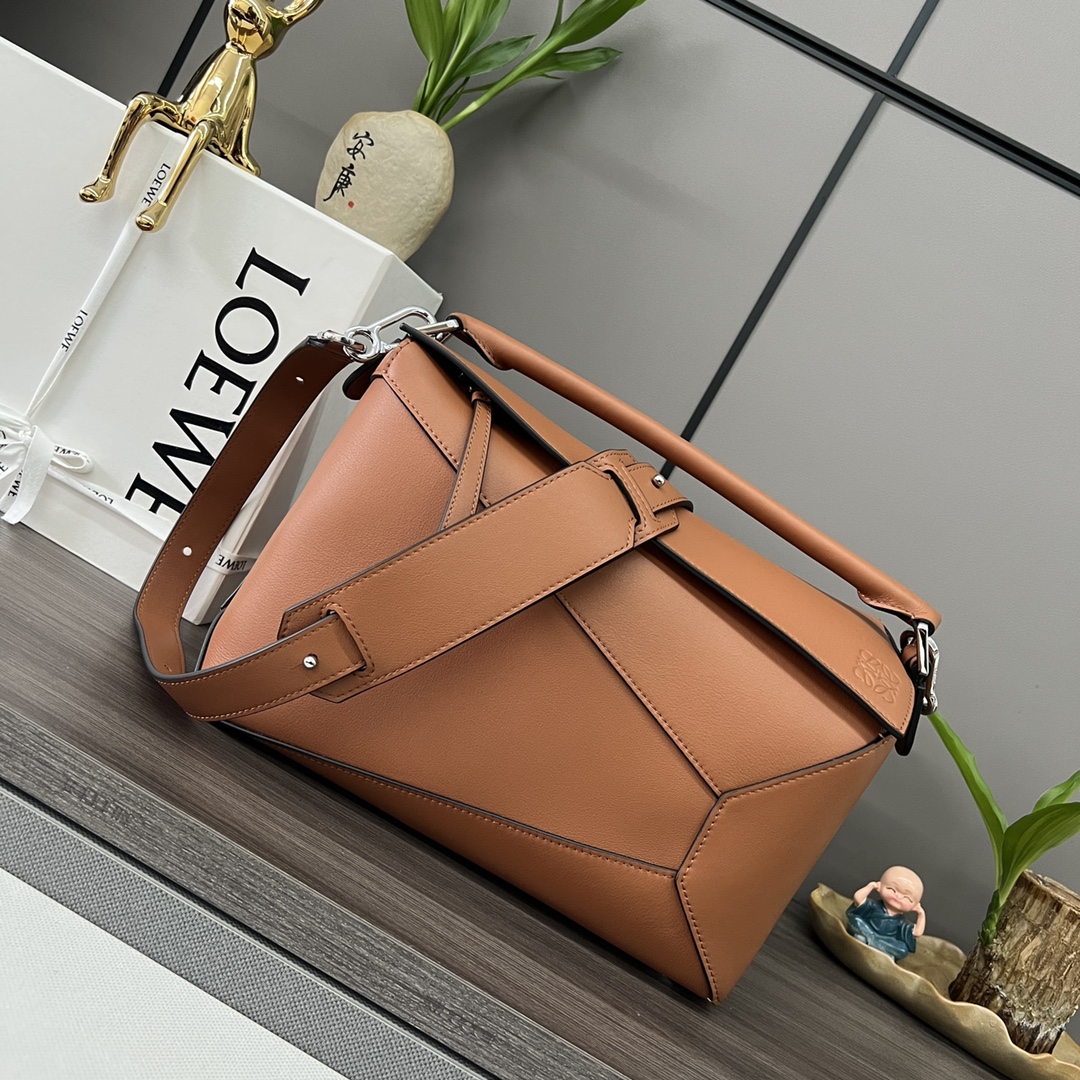 Loewe 로에베 퍼즐 미디엄 소프트 레더 백 가방