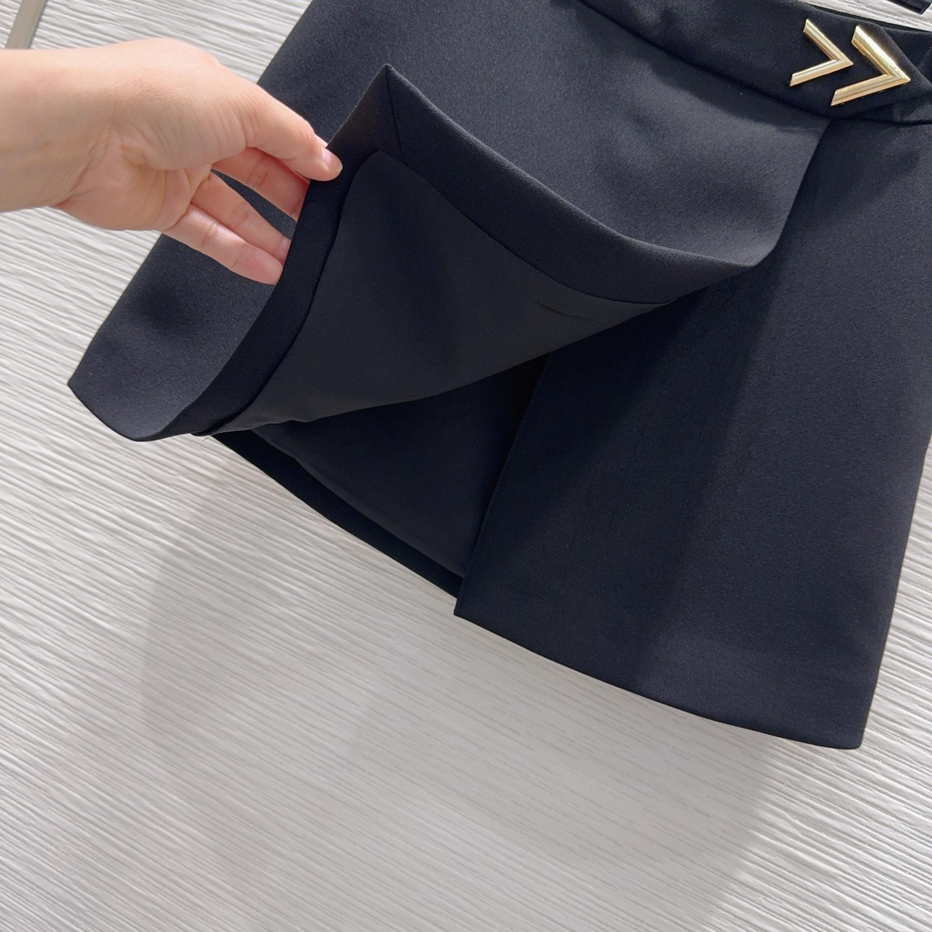 Valentino 발렌티노 하이엔드 수입 원단 미니 스커트 치마 의류
