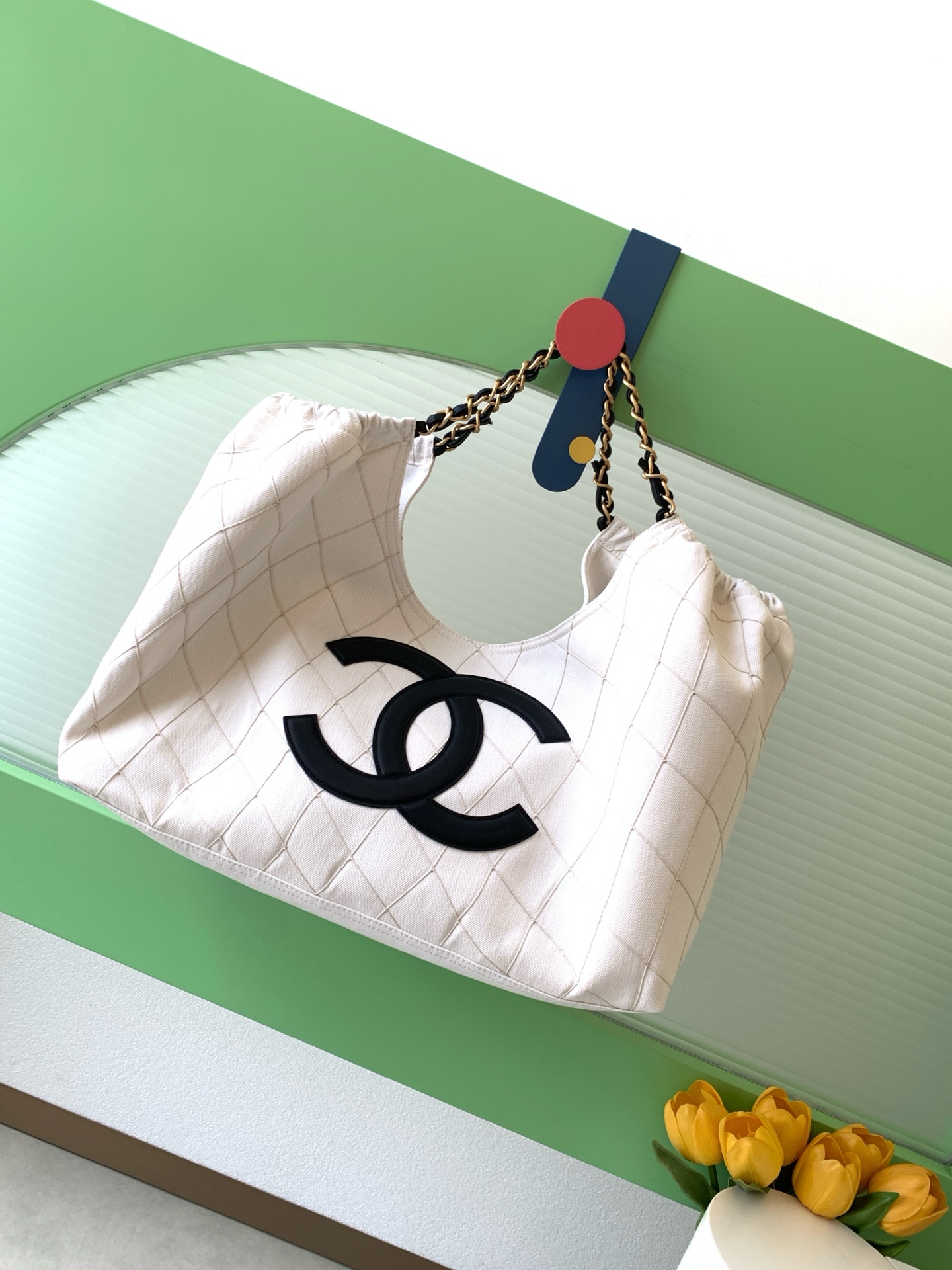 [Chanel] 샤넬 26M 코코비치 화이트 토트백 (AS6191) 가방