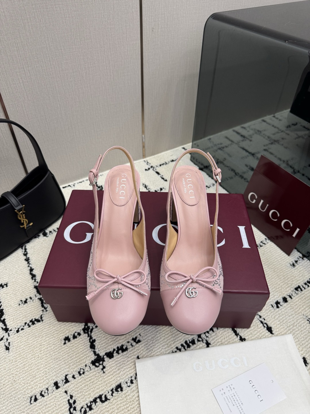 구찌(GUCCI) 홀스빗 발레리나 펌프스 신발