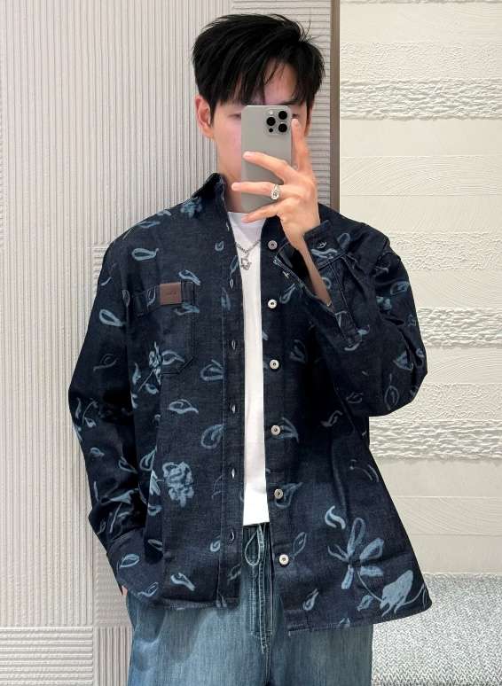 디올(DIOR) 크리스티앙 베라르 아트워크 데님 셔츠 상의 의류