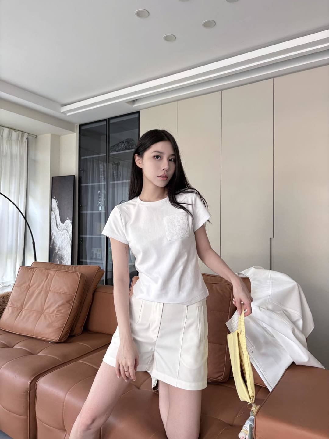 [Hermes] 에르메스 26SS 텍스처드 클래식 숏팬츠 반바지 의류