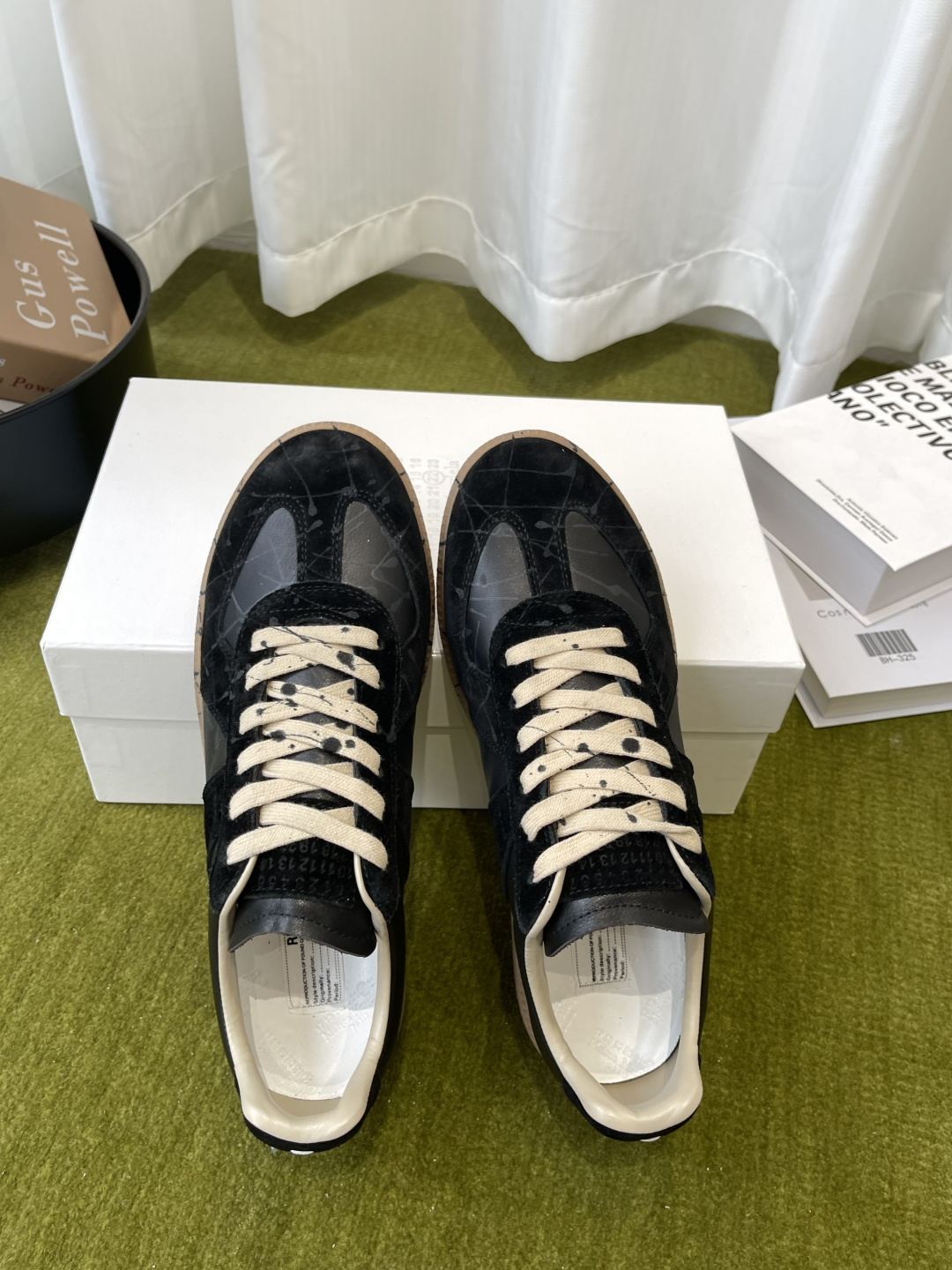 메종 마르지엘라(Maison Margiela) 페인트 스플래터 독일군 스니커즈 신발