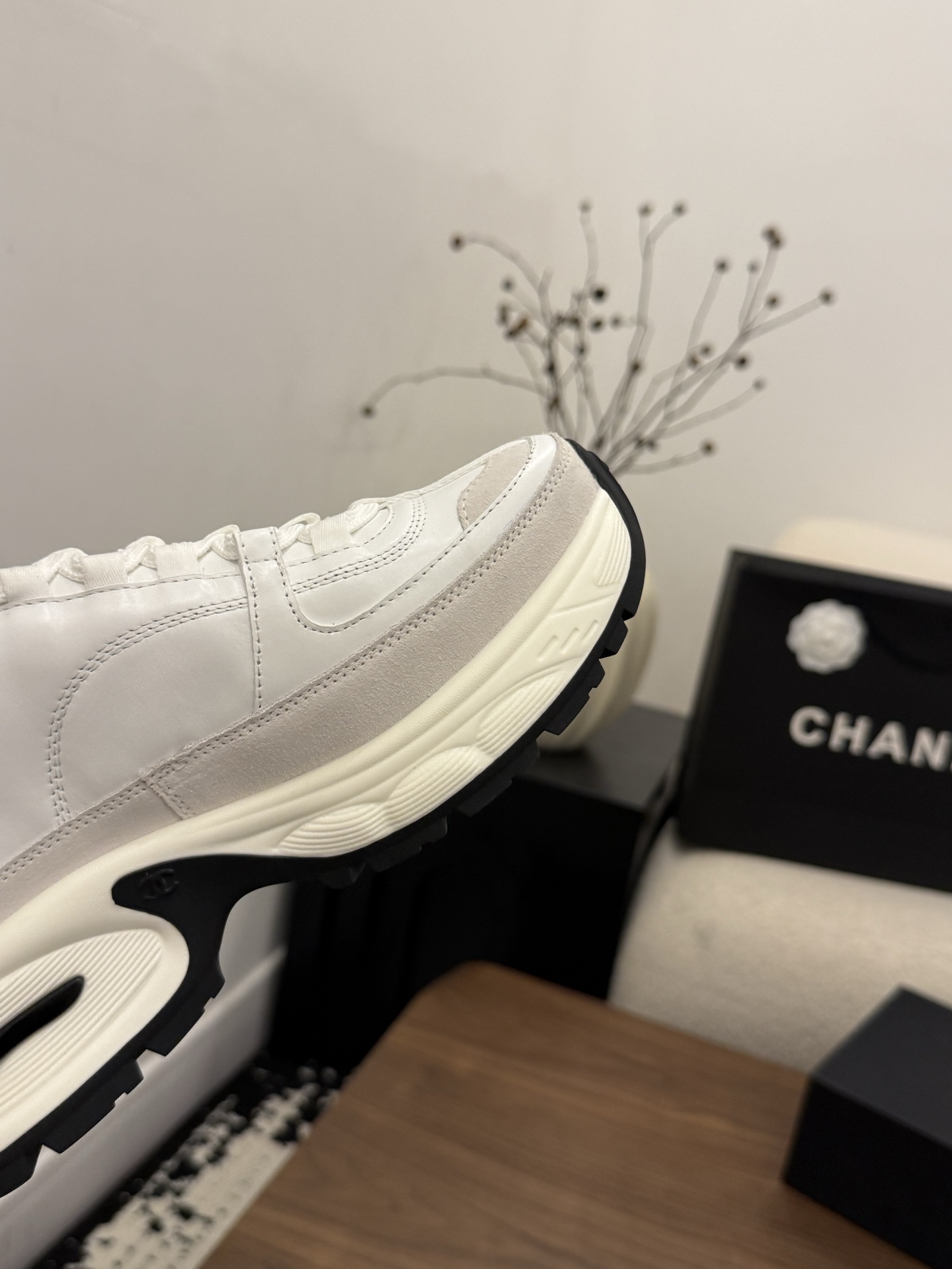 샤넬(CHANEL) 배색 캐주얼 스니커즈 신발