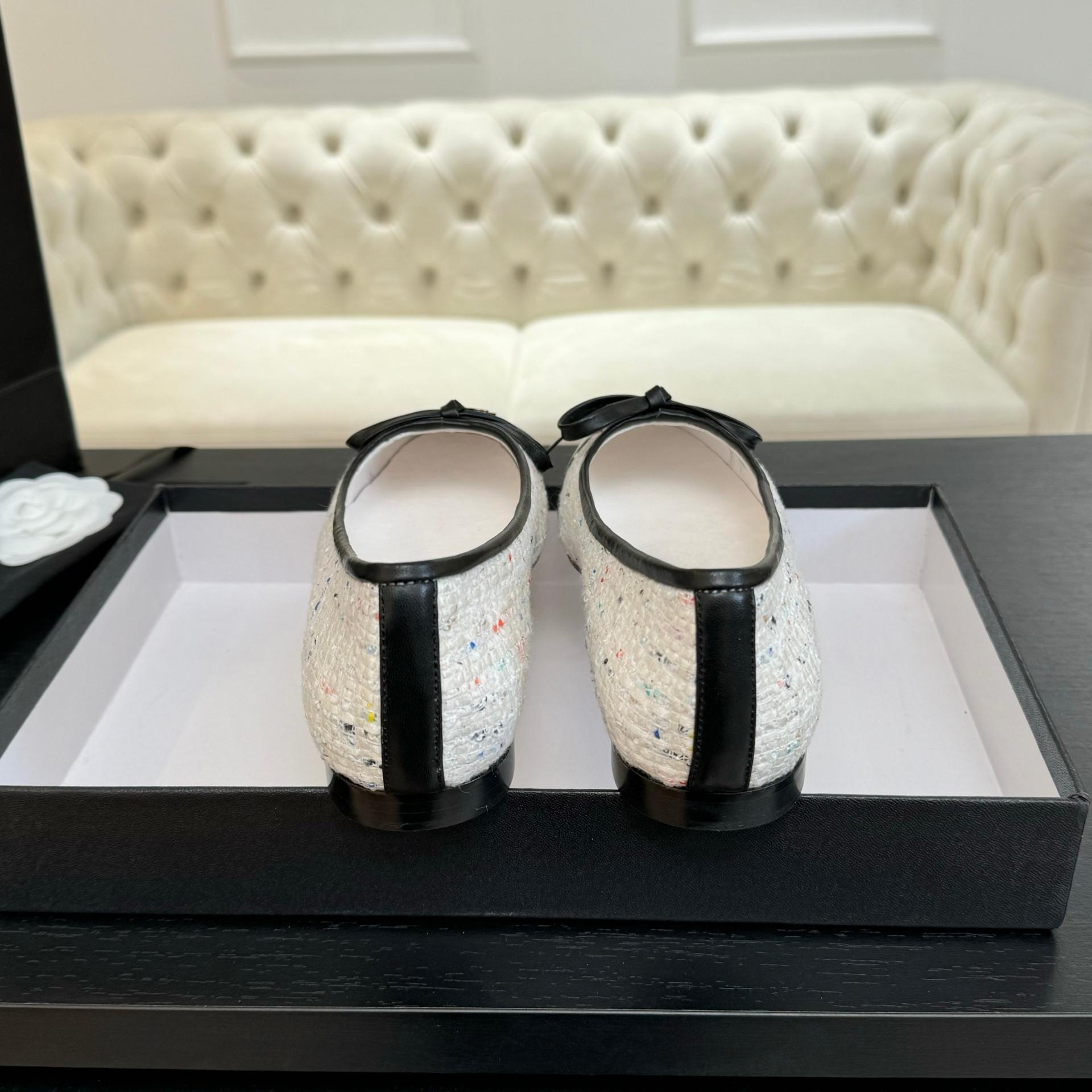 샤넬(CHANEL) 트위드 리본 플랫슈즈 신발