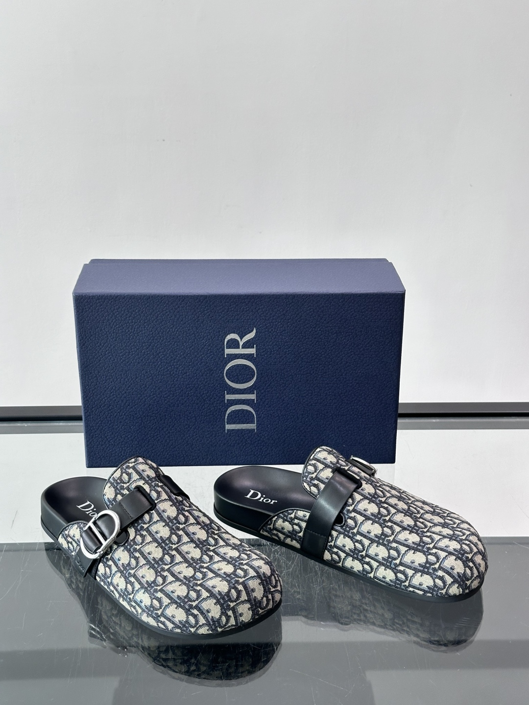 [Dior] 디올 아쿠아(Aqua) 오블리크 뮬 / 슬라이드 슬리퍼 신발