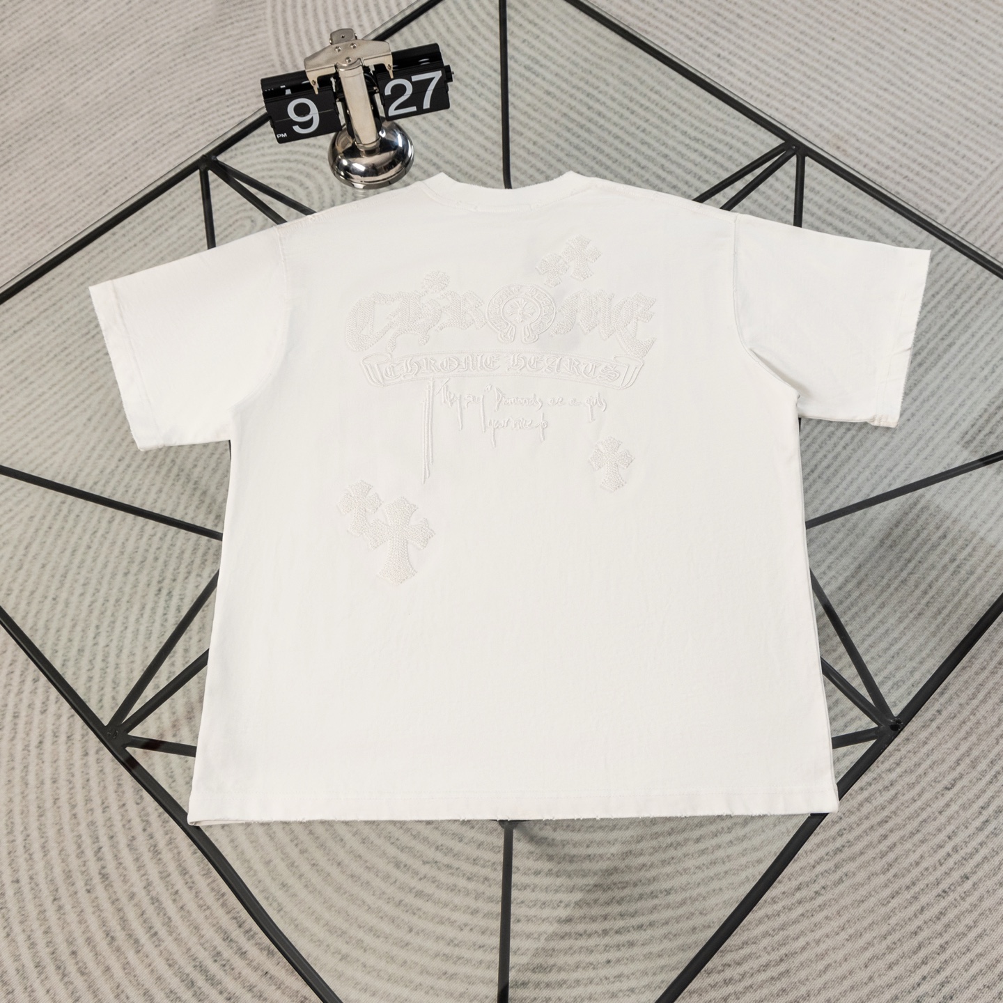 크롬하츠(CHROME HEARTS) 고딕 자수 반팔 티셔츠 의류