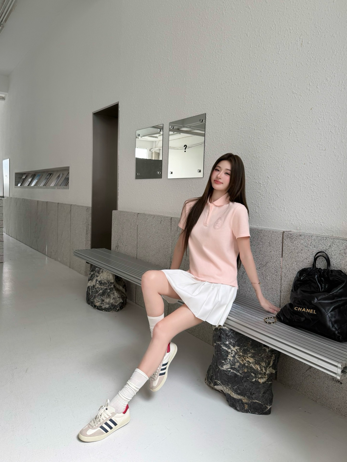 디올(DIOR) 메다이옹 자수 폴로 셔츠 상의 의류