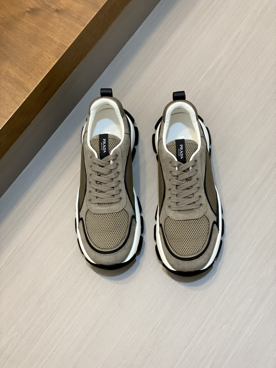 [Prada] 프라다 Montecarlo Re-Edition 레더 스니커즈 신발