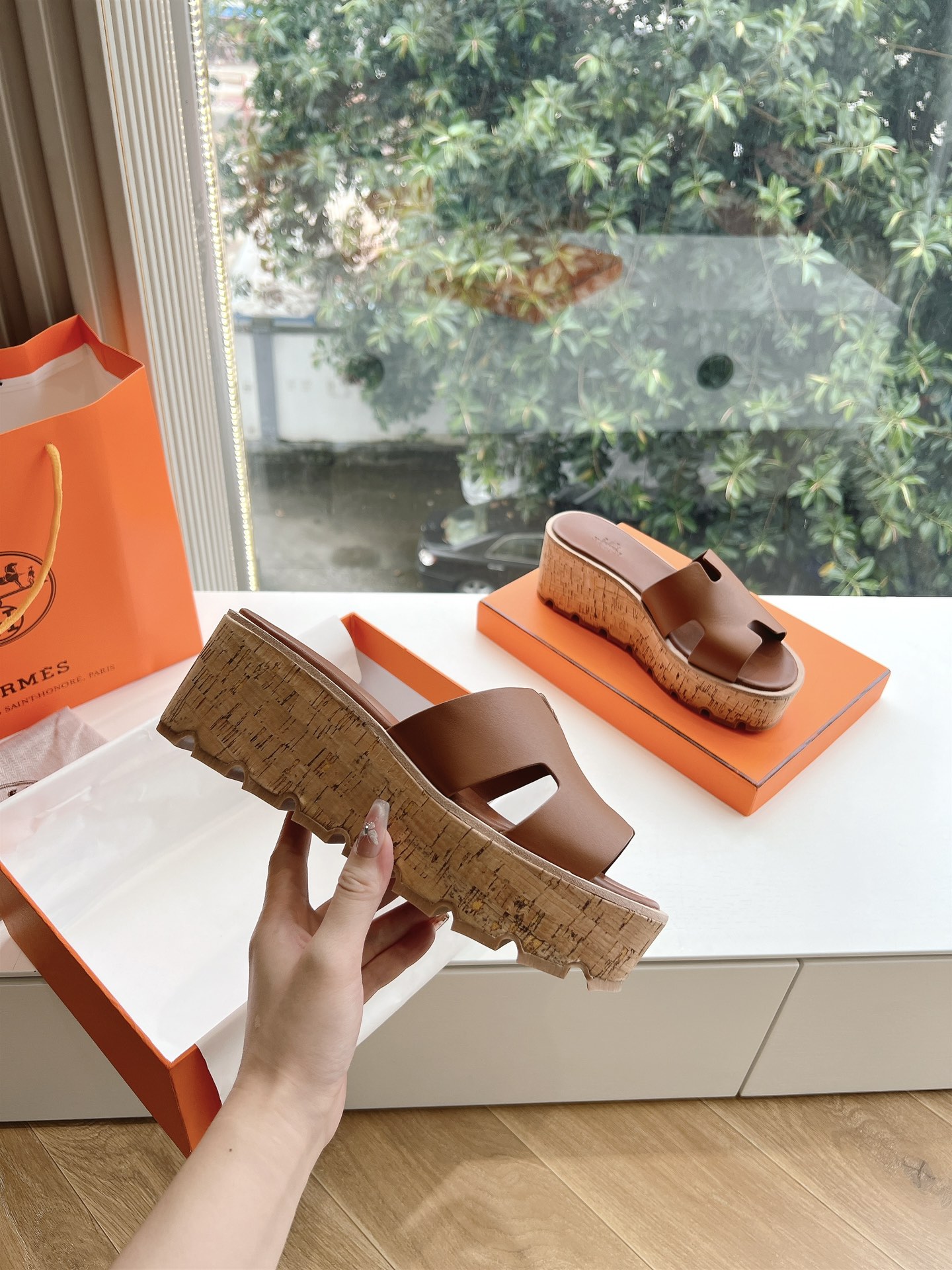 에르메스(HERMES) 웨지힐 슬리퍼 신발