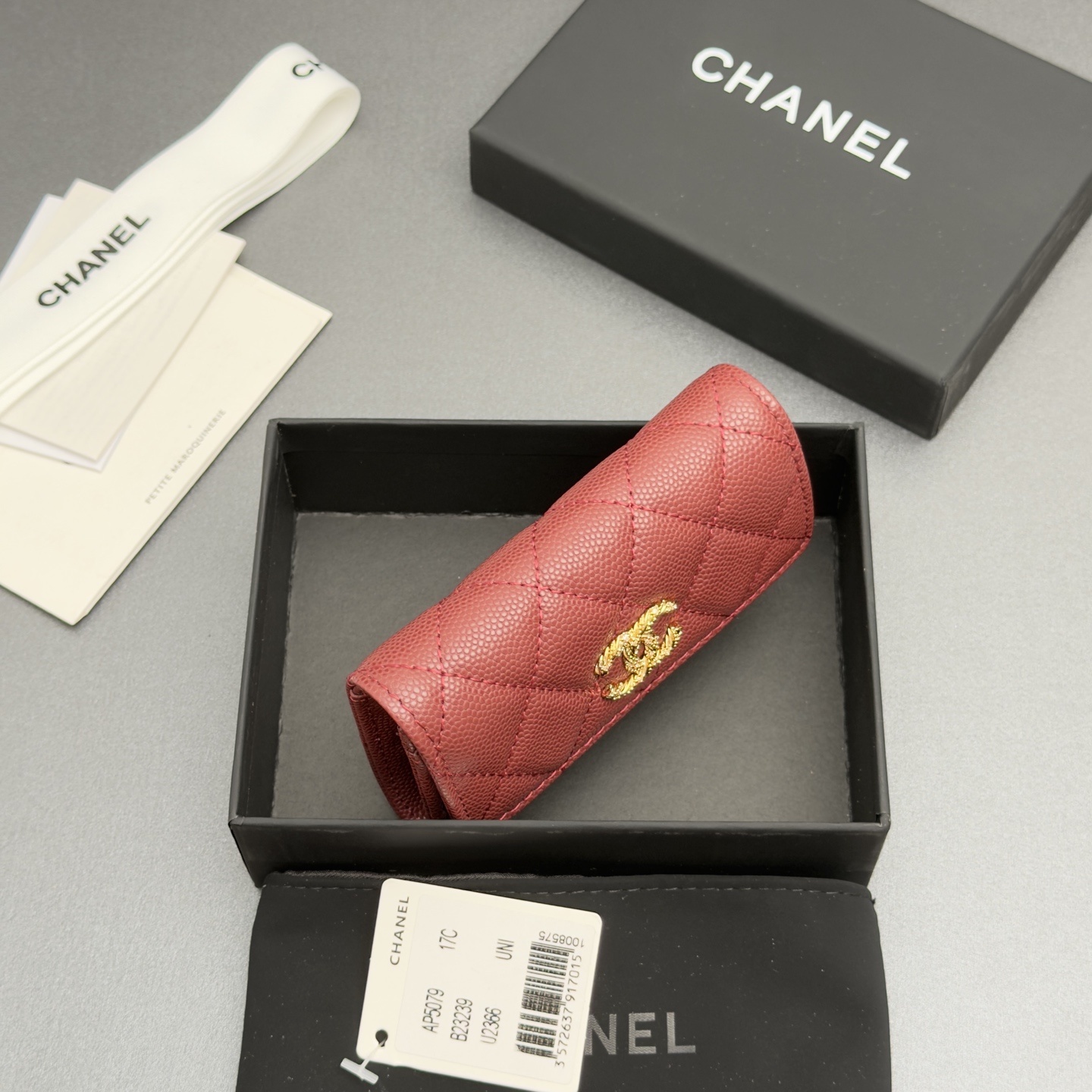 [Chanel] 샤넬 26SS 캐비어 멀티 젬스톤 카드 홀더 지갑