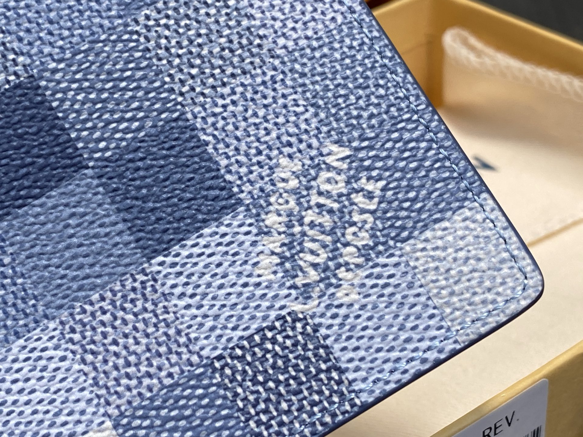 [Louis Vuitton] LV 루이비통 다모플라주 모자이크 멀티플 월릿 (블루) 지갑