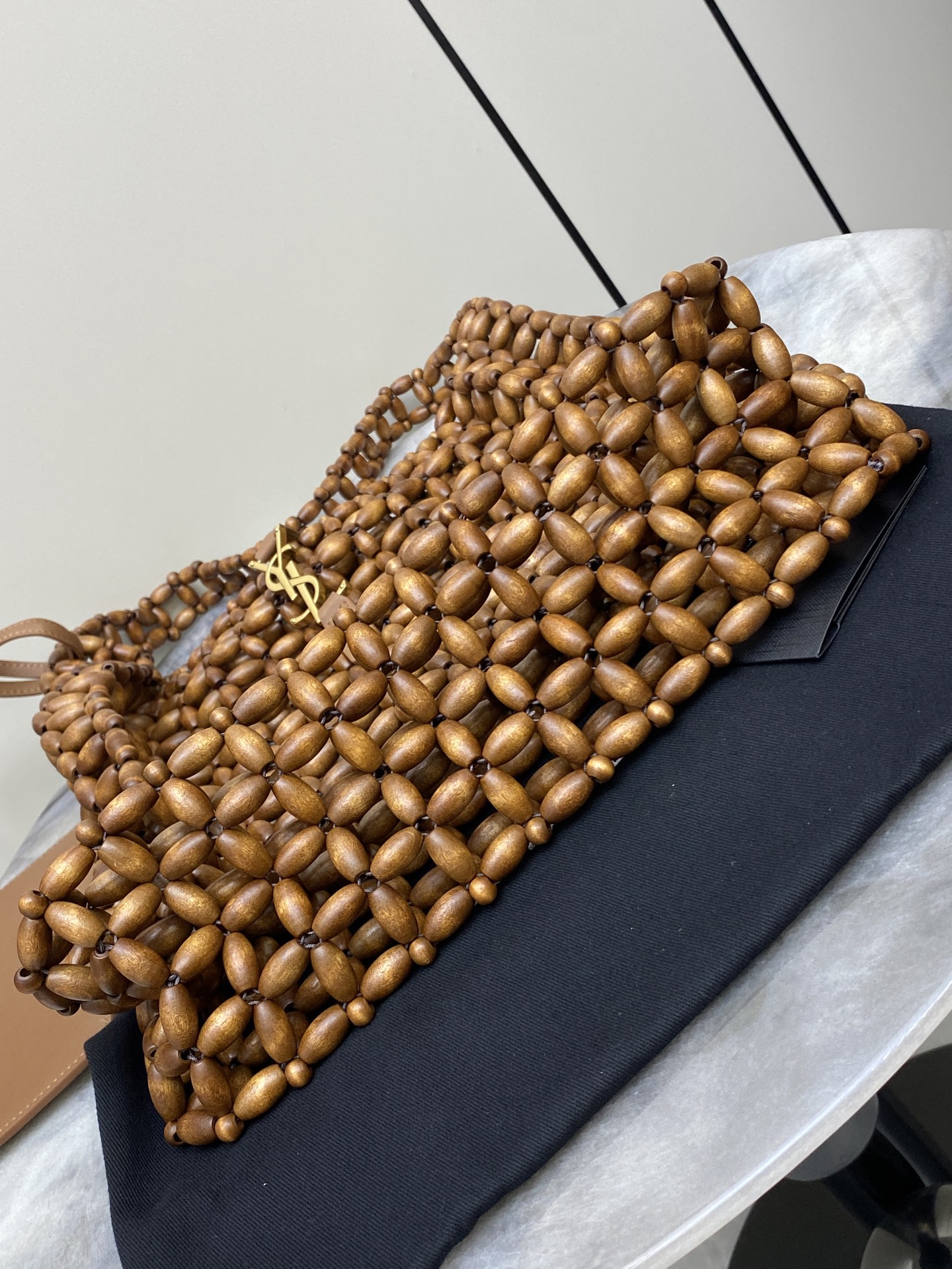 Saint Laurent YSL 생로랑 우드 비즈 호보백 (라지) / 823807