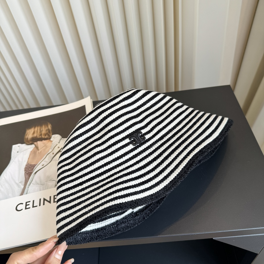 셀린느(CELINE) 클래식 심플 버킷햇 모자