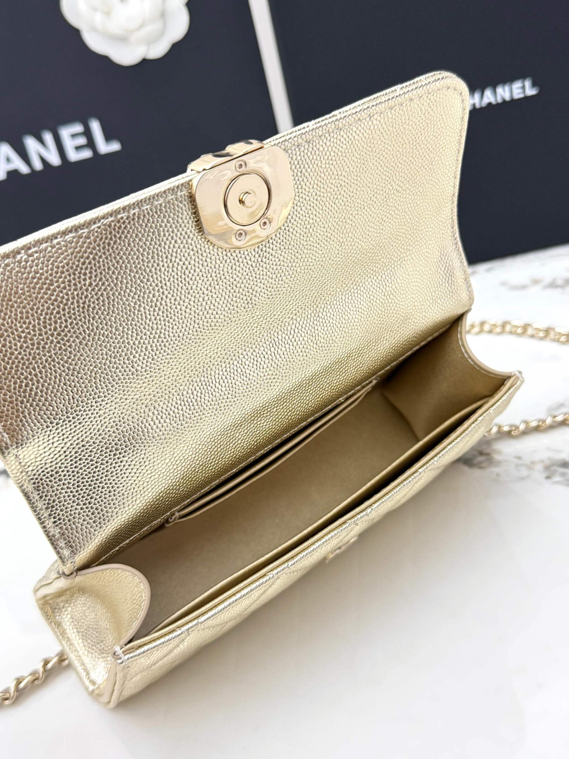 Chanel 25S 샤넬 캐비어 카우레더 Kelly 핸들백 가방