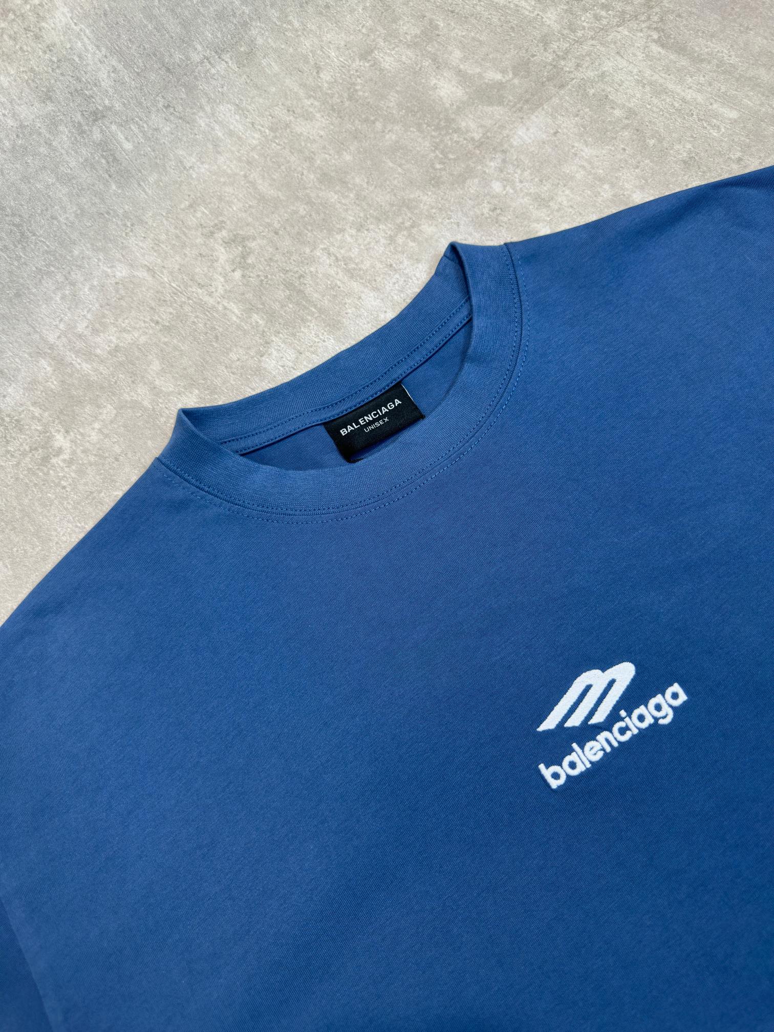 발렌시아가(BALENCIAGA) 그래픽 자수 반팔 티셔츠 의류